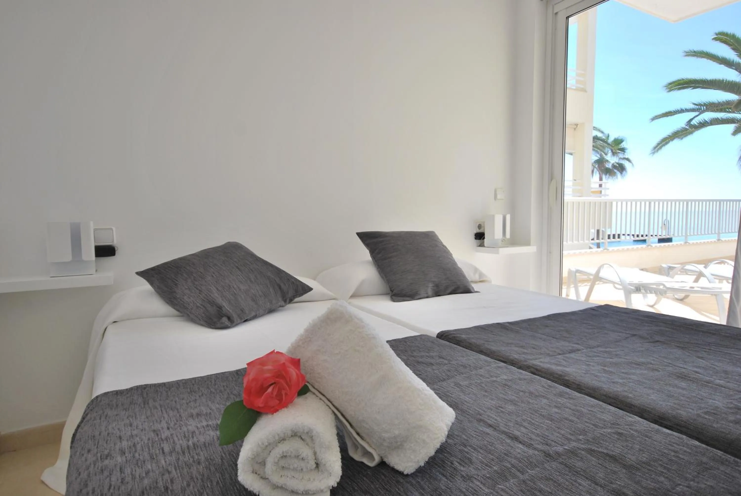 Bed in Apartamentos Alborada