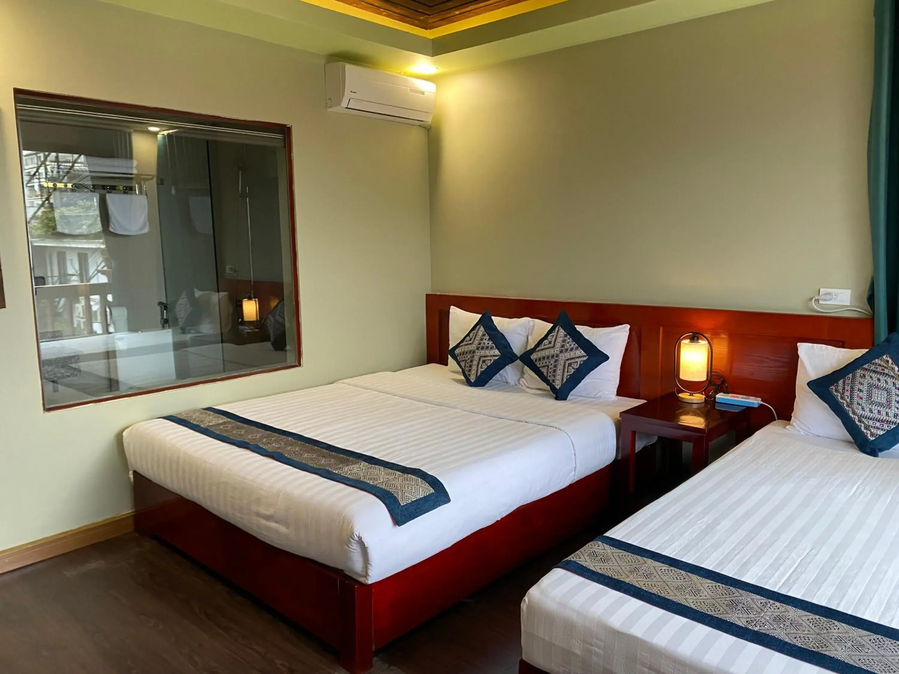 Superior Double or Twin Room in Botanic Sapa Hotel Superior Double or Twin Room in Botanic Sapa Hotel