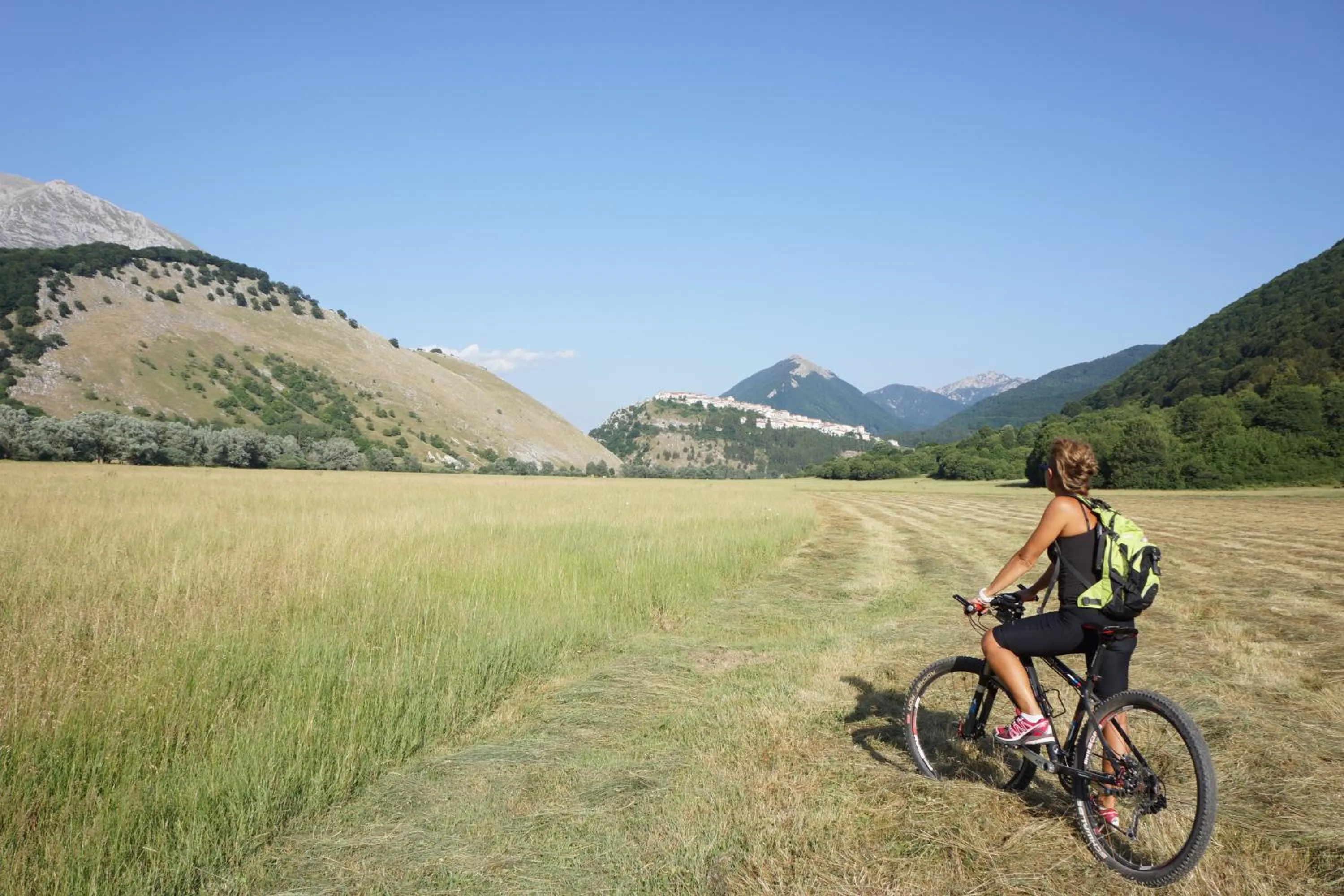 Cycling in Albergo Villino Quintiliani