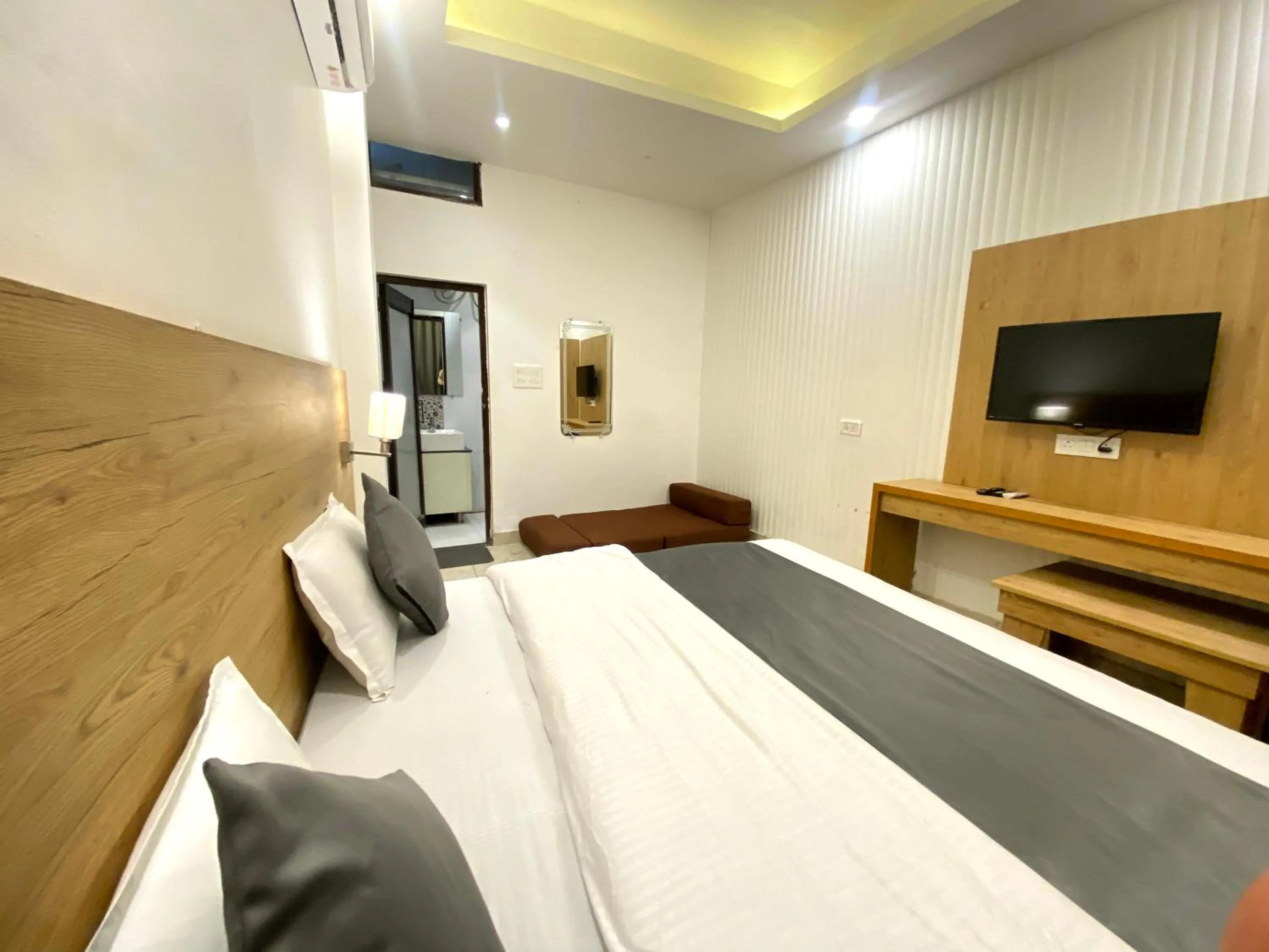 Bed in Sonu Guesthouse & Hostel, Rishikesh