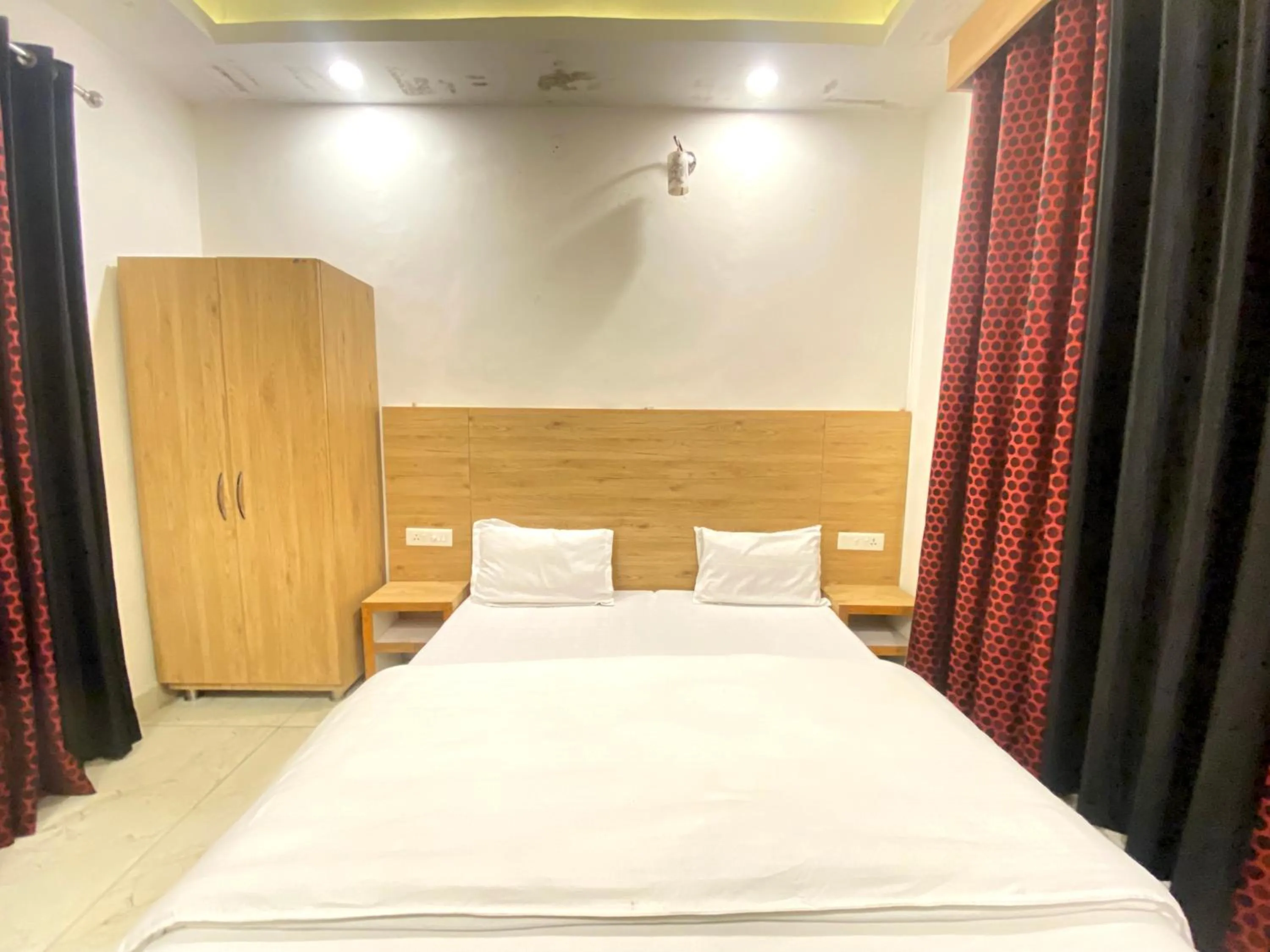 Bed in Sonu Guesthouse & Hostel, Rishikesh