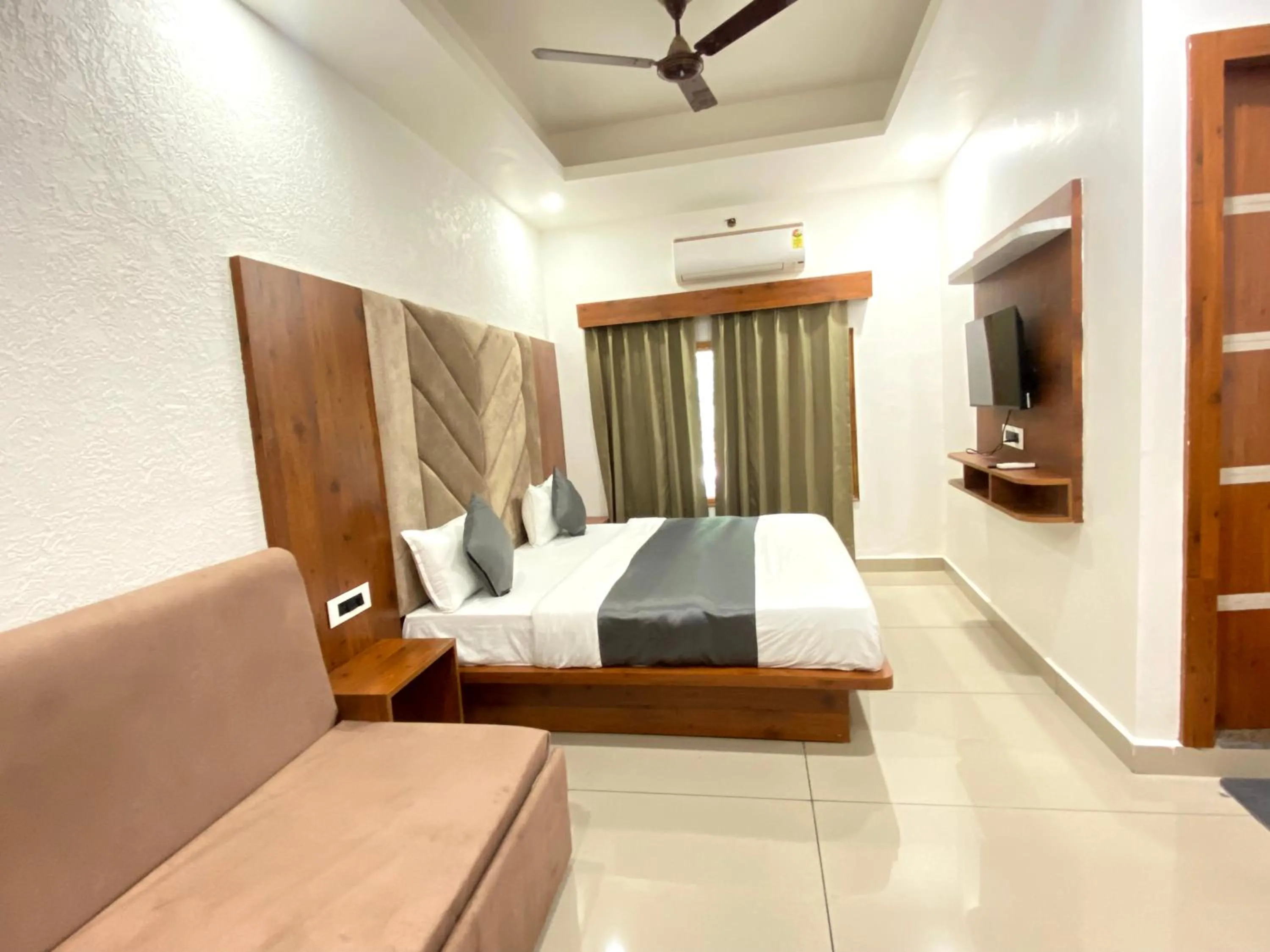 Bed in Sonu Guesthouse & Hostel, Rishikesh