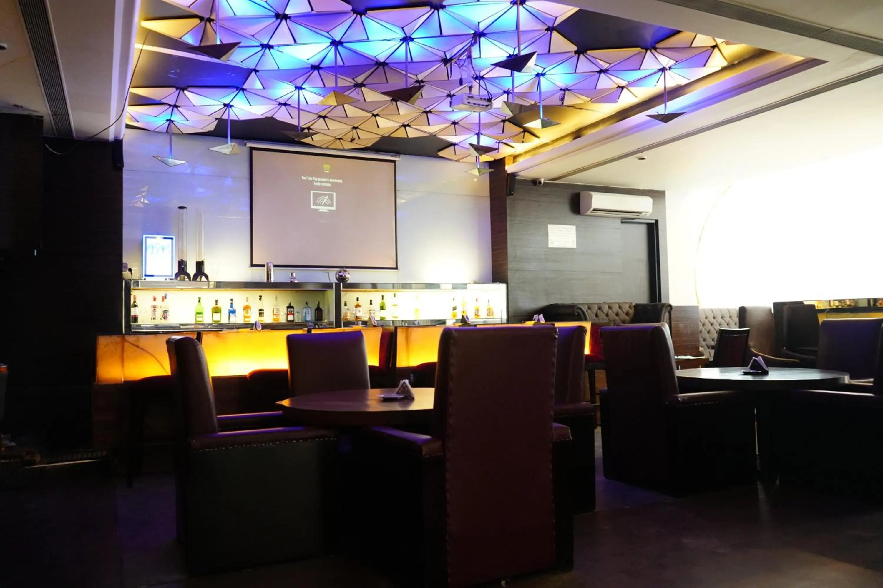 Lounge or bar in Spree Hotel Meerut