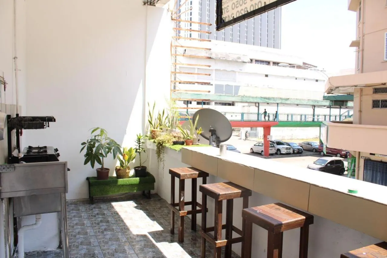 H2 Segama Backpacker