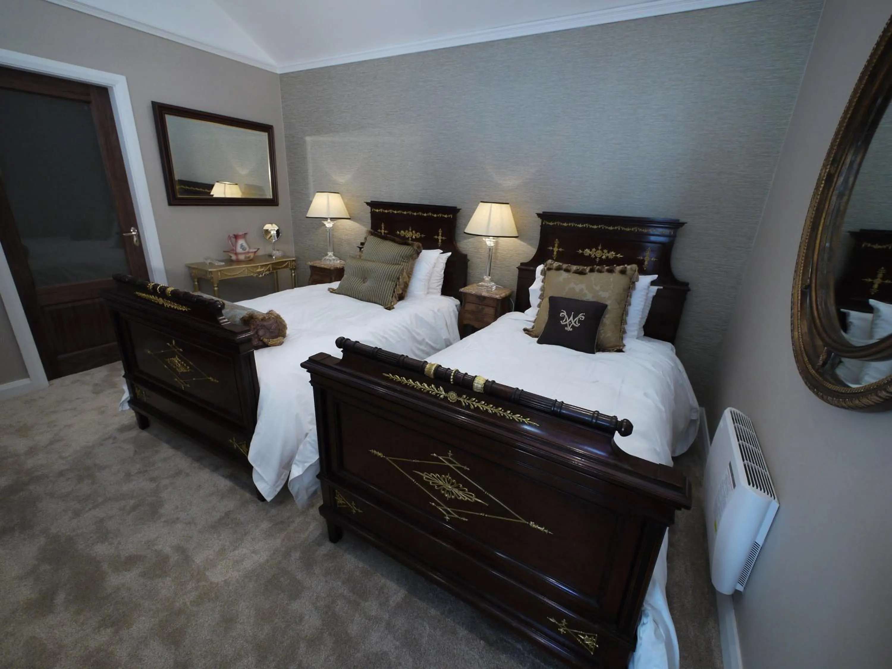 Bed in The Carriage Houses at Beechpark House