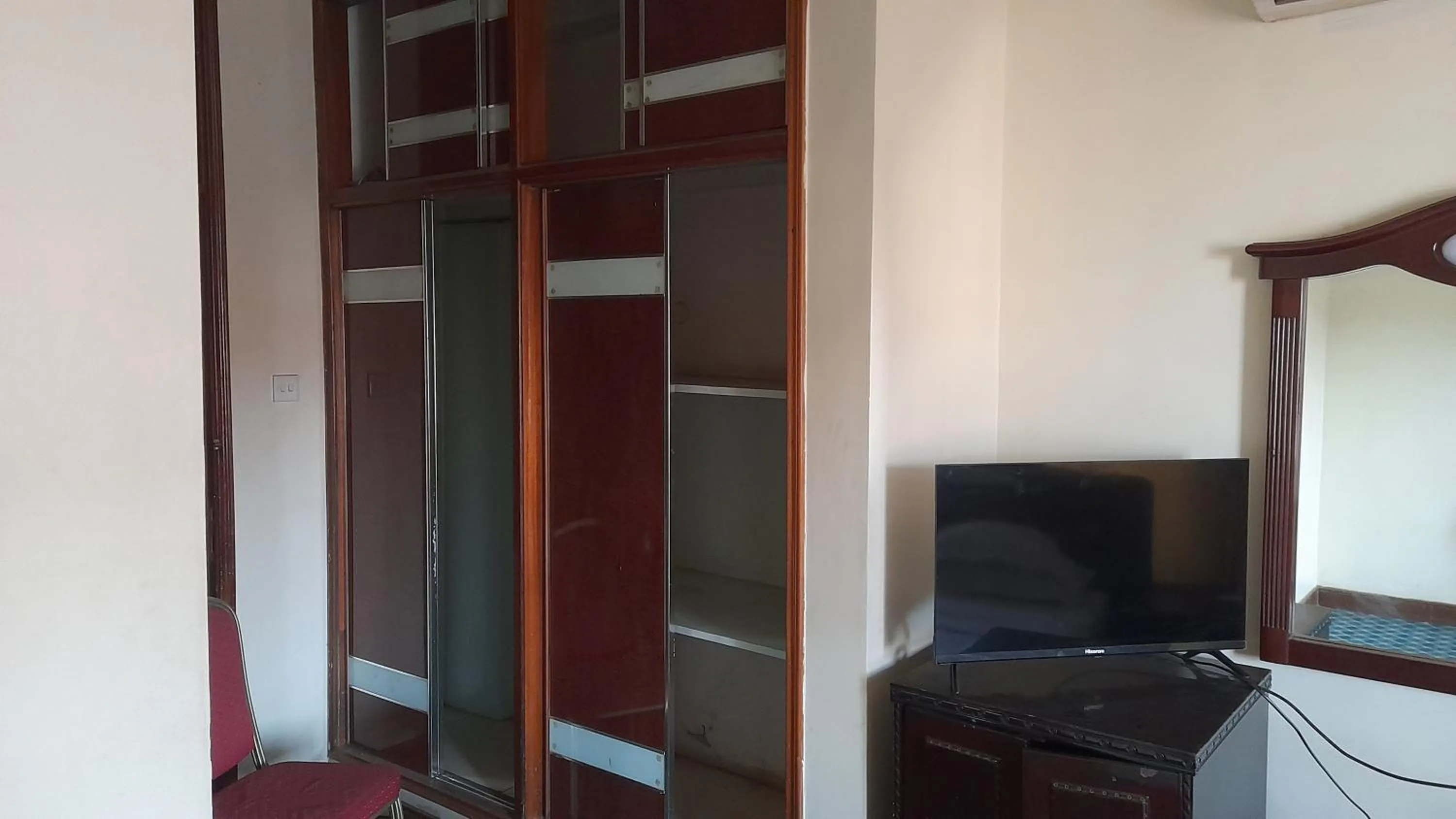 wardrobe in New JBK Hotel