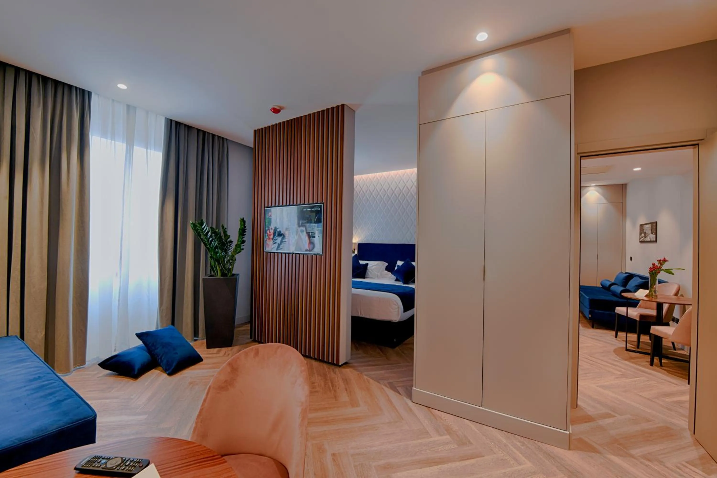 Photo of the whole room, Bed in Duomo Hotel & Apartments