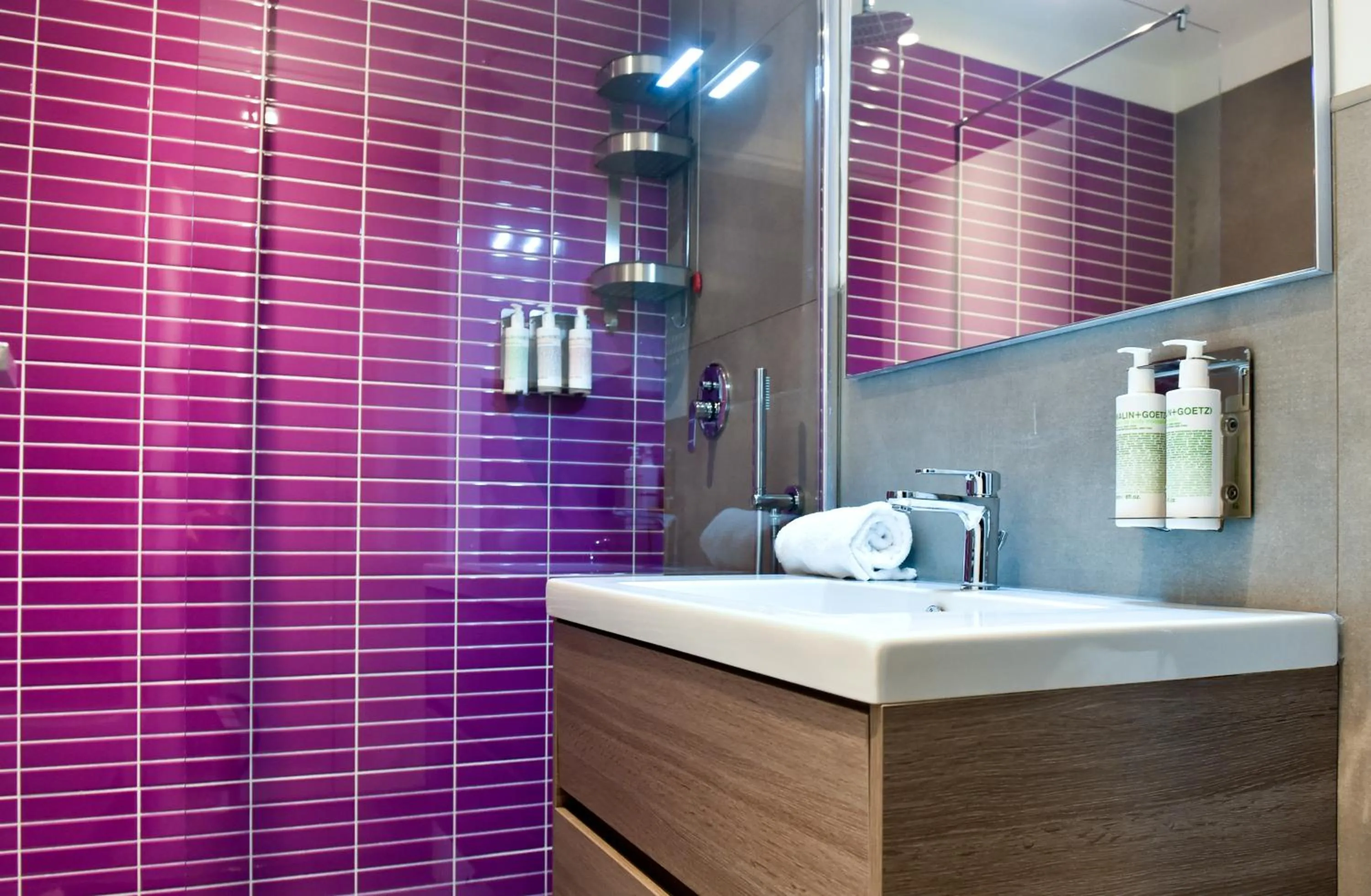 Duomo Hotel & Apartments