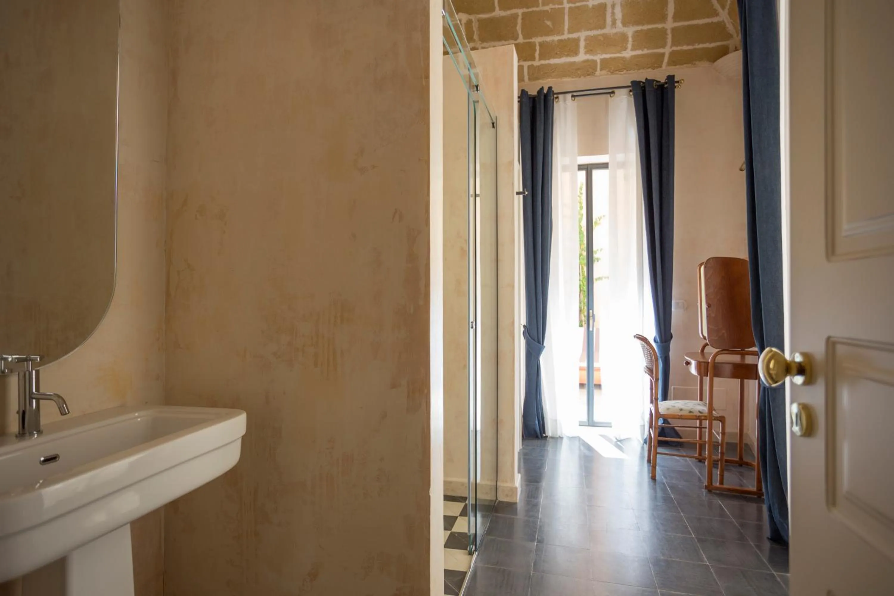 Bathroom in Palazzo Presta