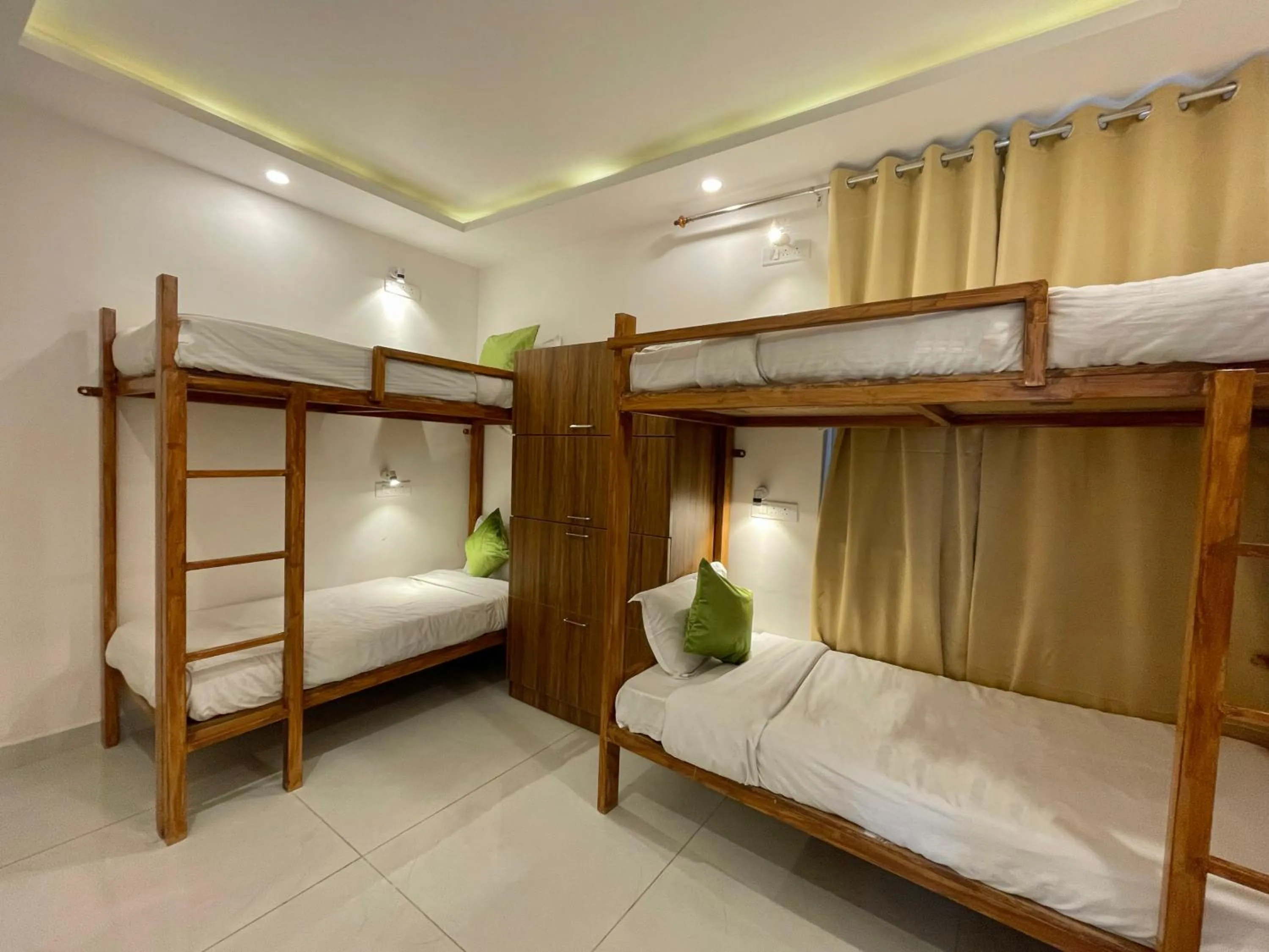 Bed in Wanna Stay Rishikesh