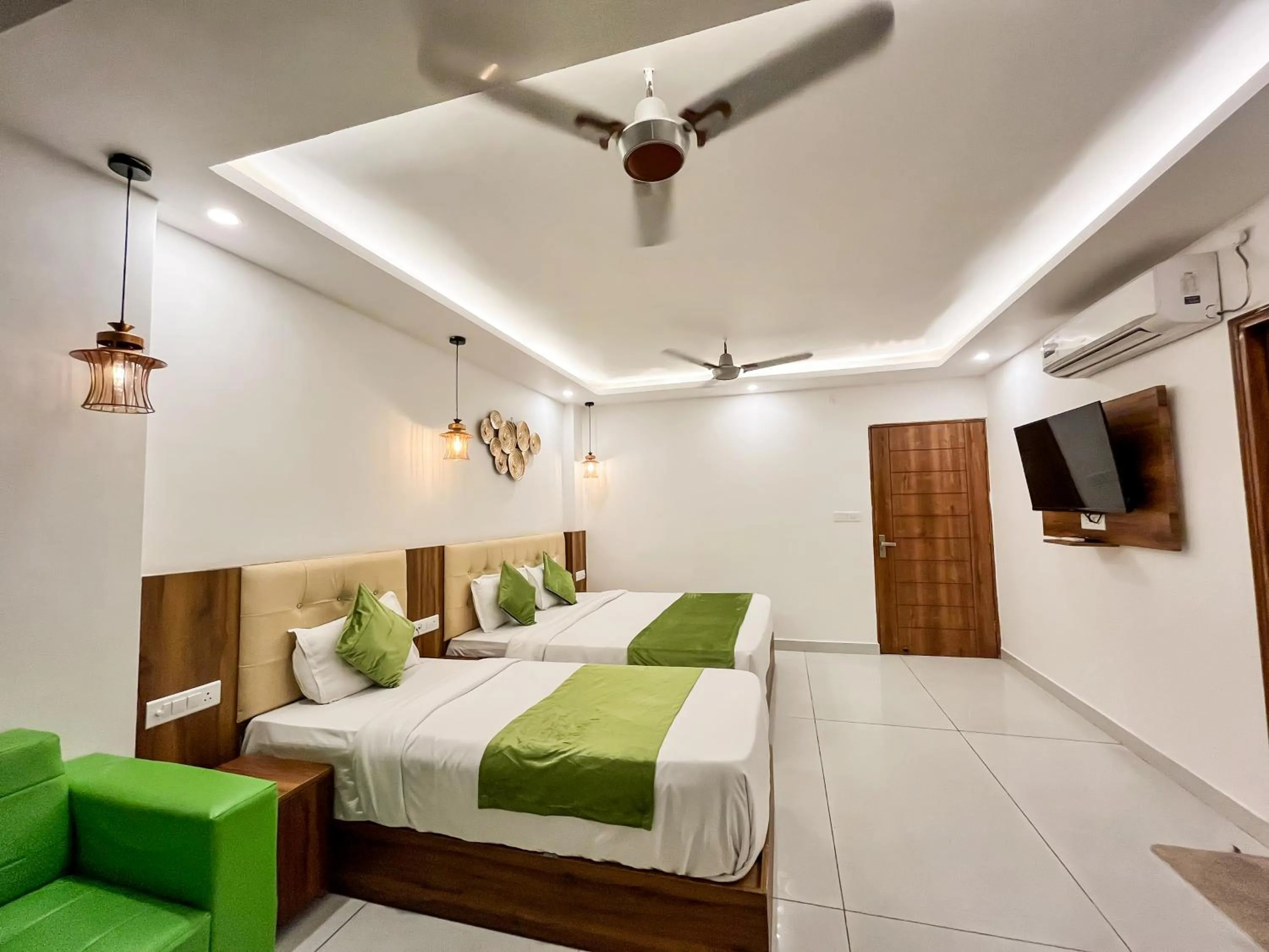 Bed in Wanna Stay Rishikesh