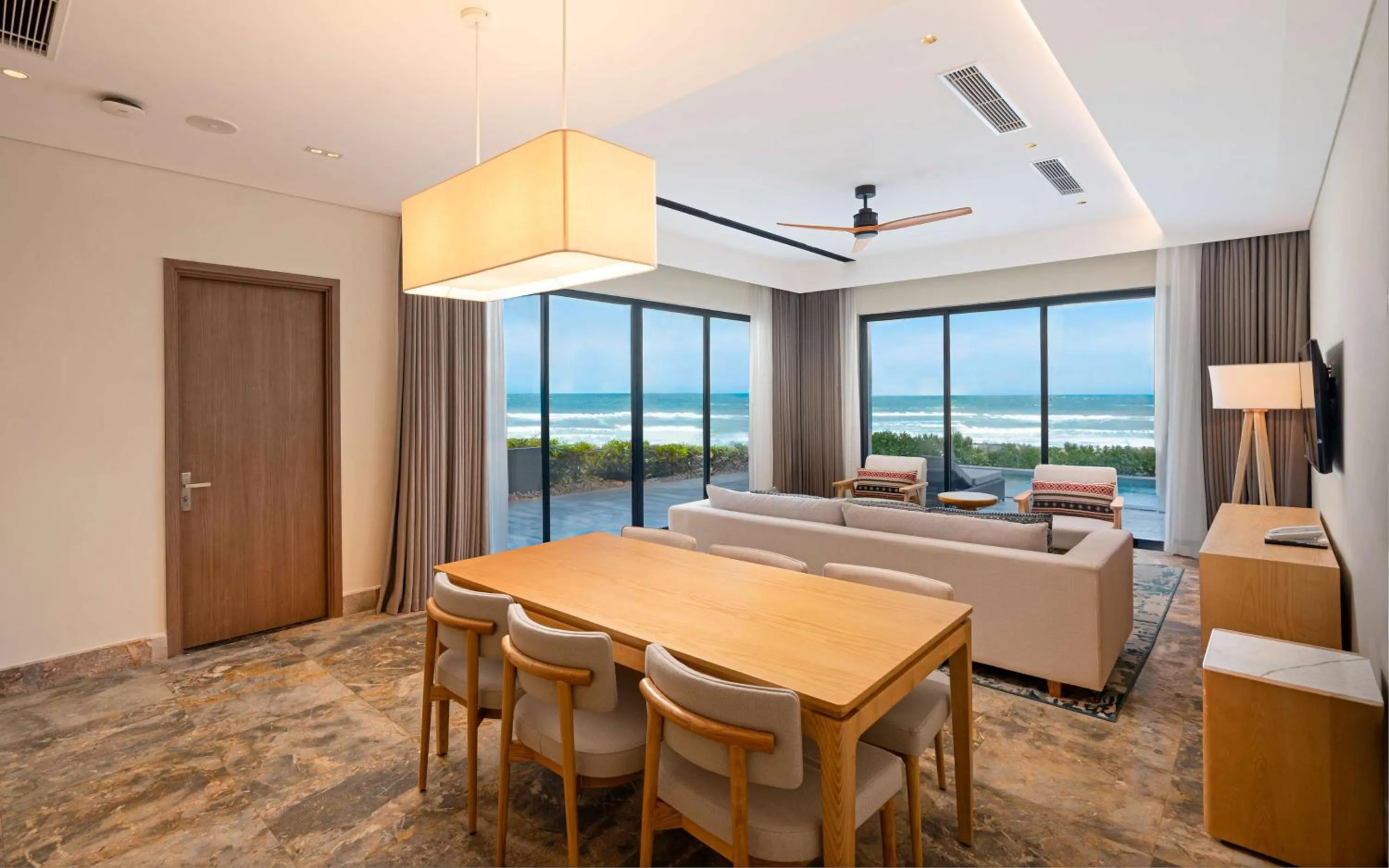 Kitchen or kitchenette, Bed in Radisson Resort Mui Ne