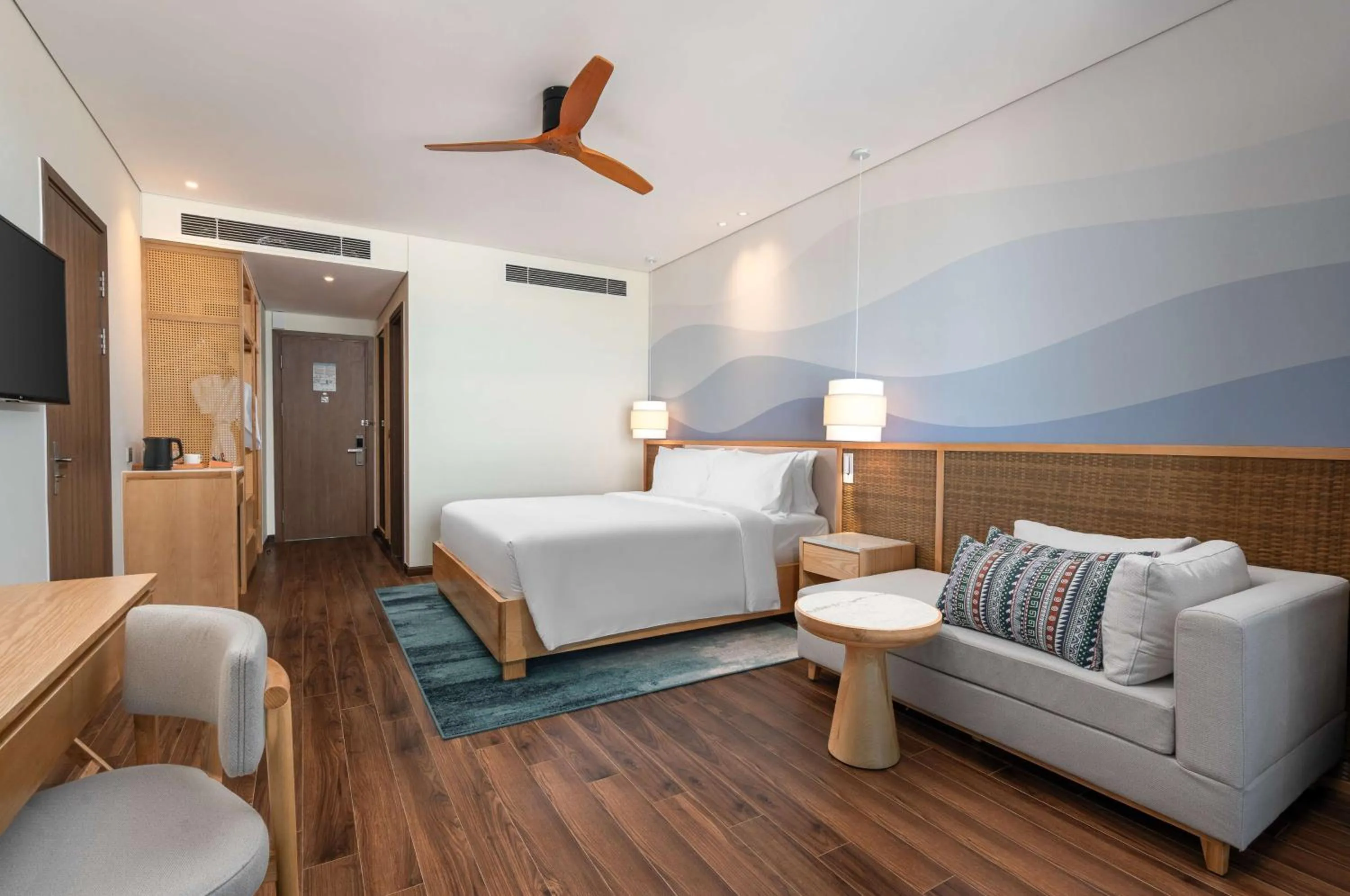 Bedroom, Bed in Radisson Resort Mui Ne