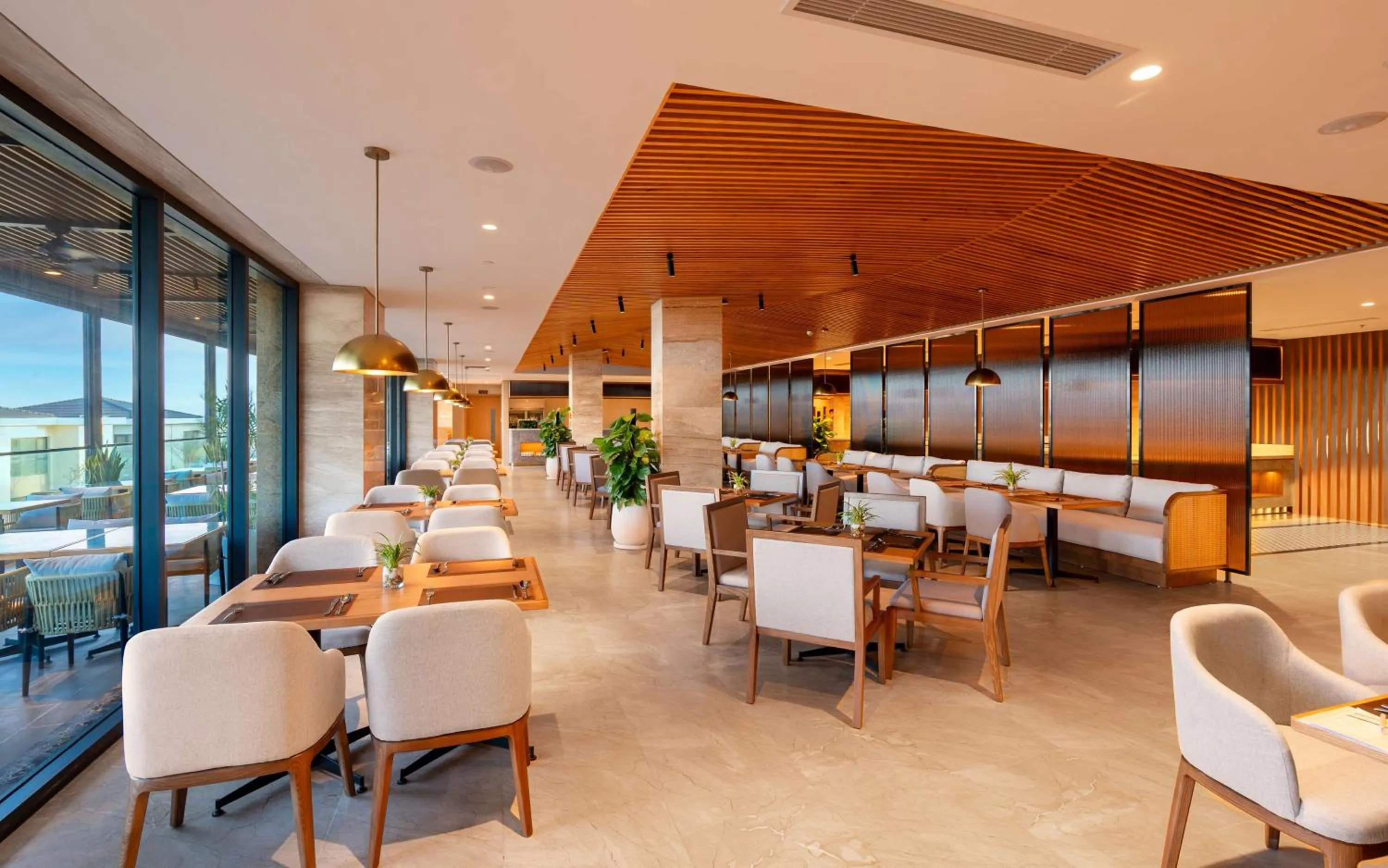 Restaurant/places to eat in Radisson Resort Mui Ne