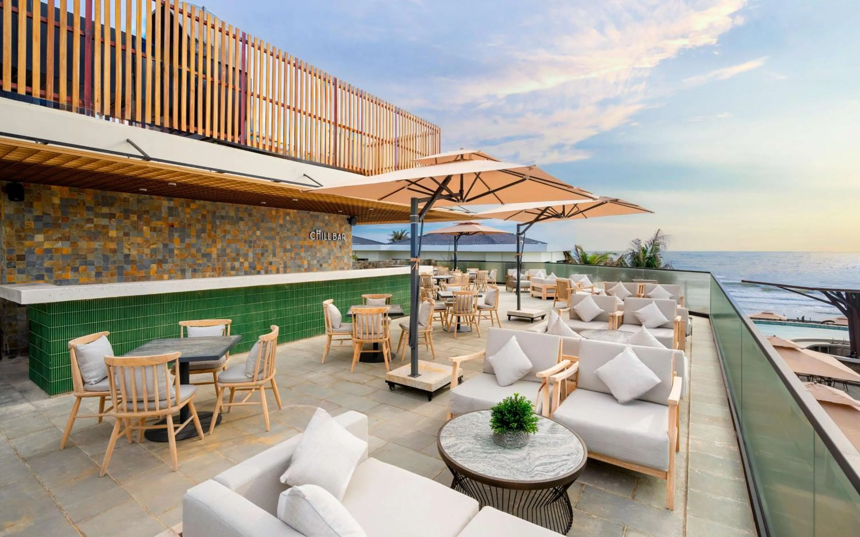 Lounge or bar in Radisson Resort Mui Ne