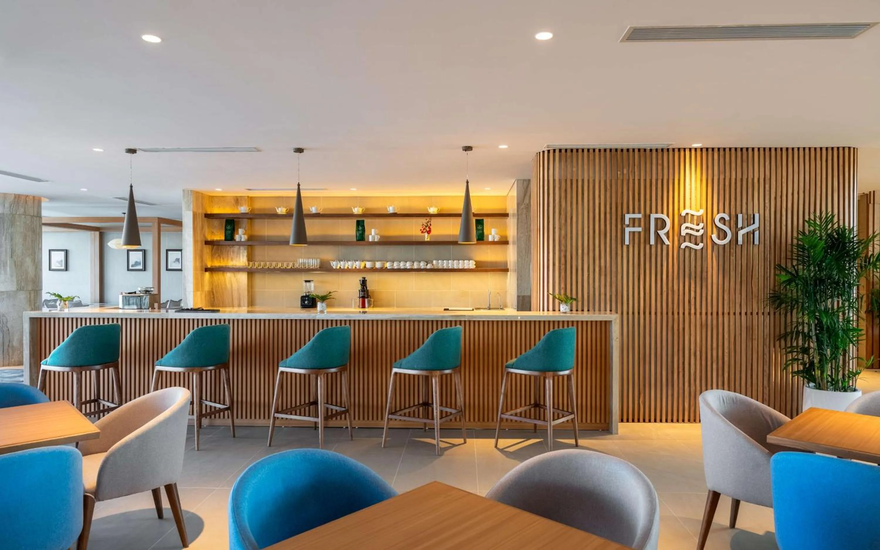 Lounge or bar in Radisson Resort Mui Ne