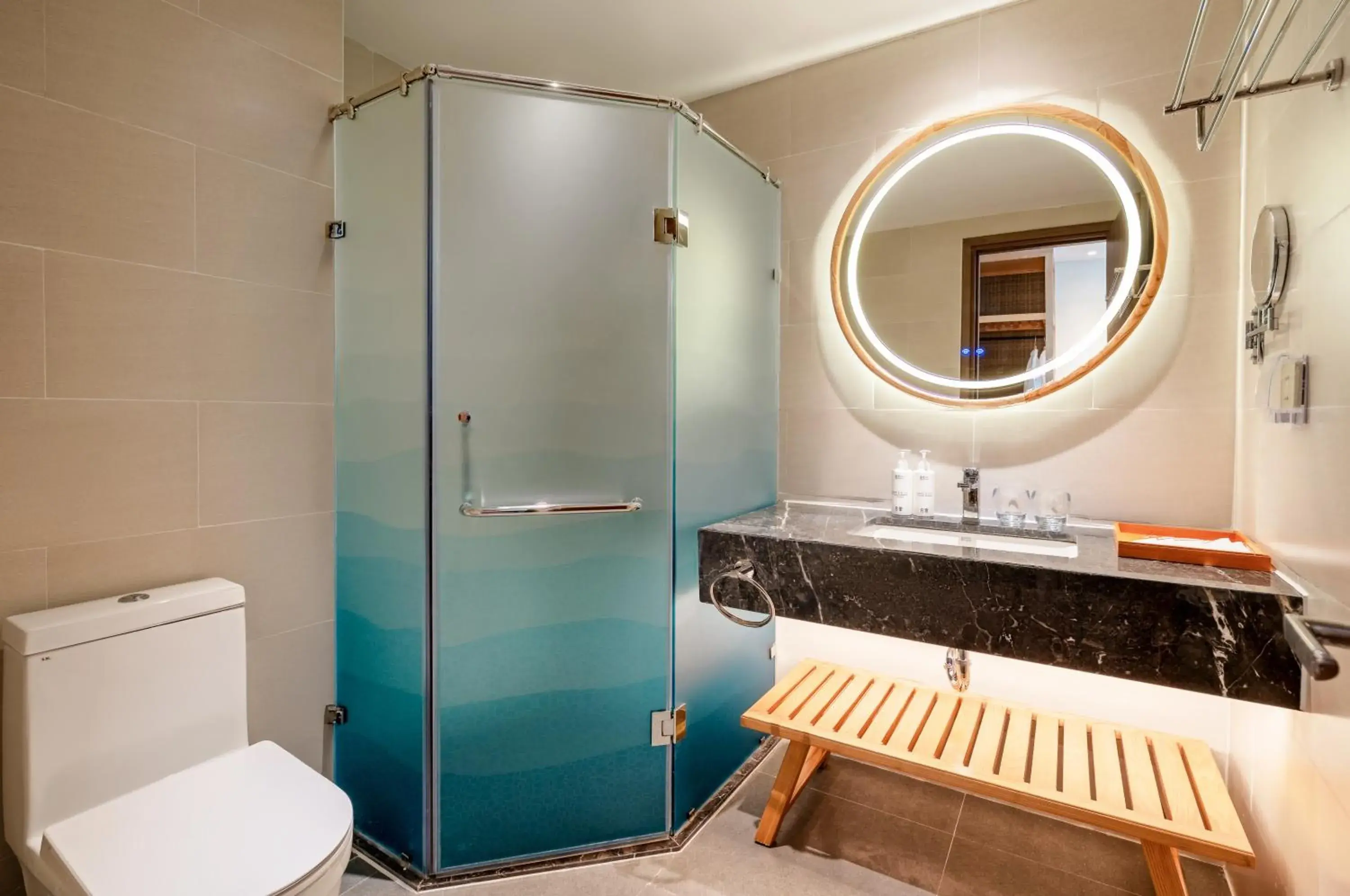 Superior Corner Room in Radisson Resort Mui Ne Superior Corner Room in Radisson Resort Mui Ne