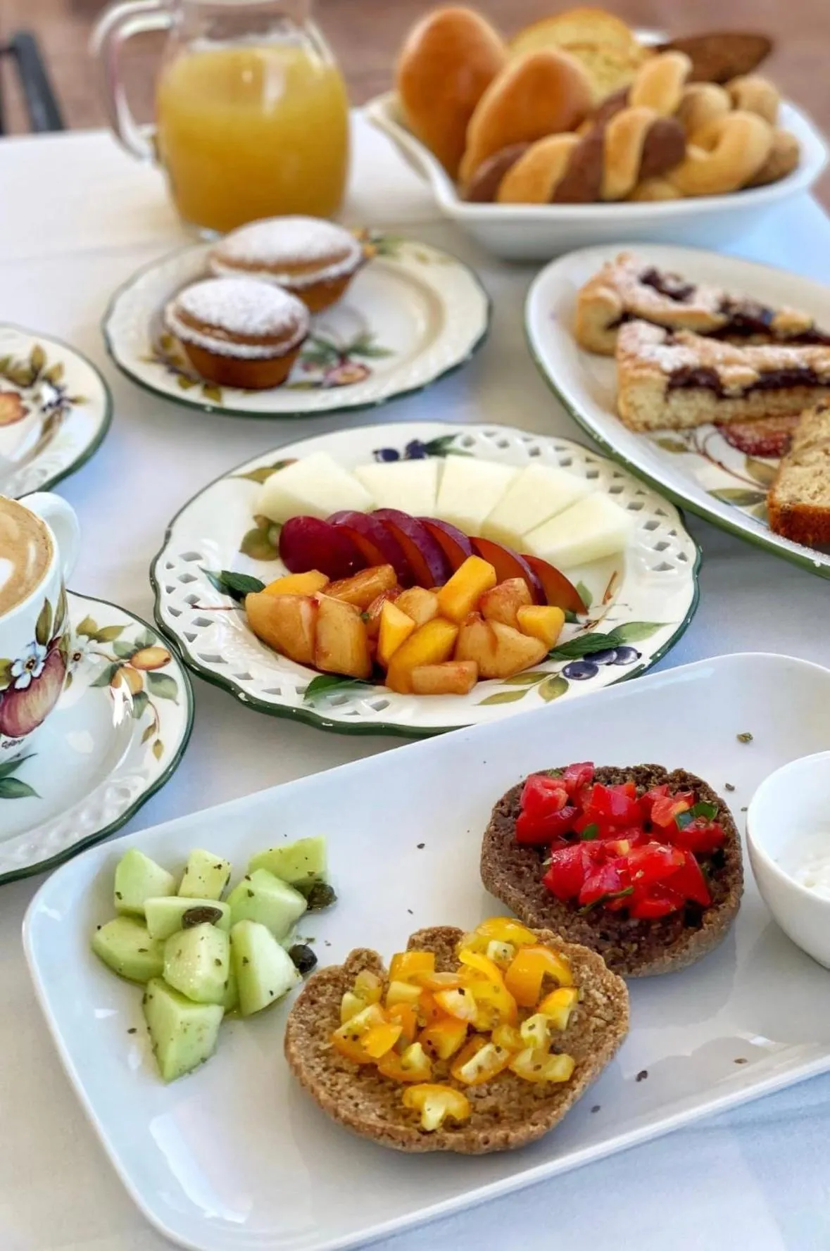 Continental breakfast in Villa Narducci
