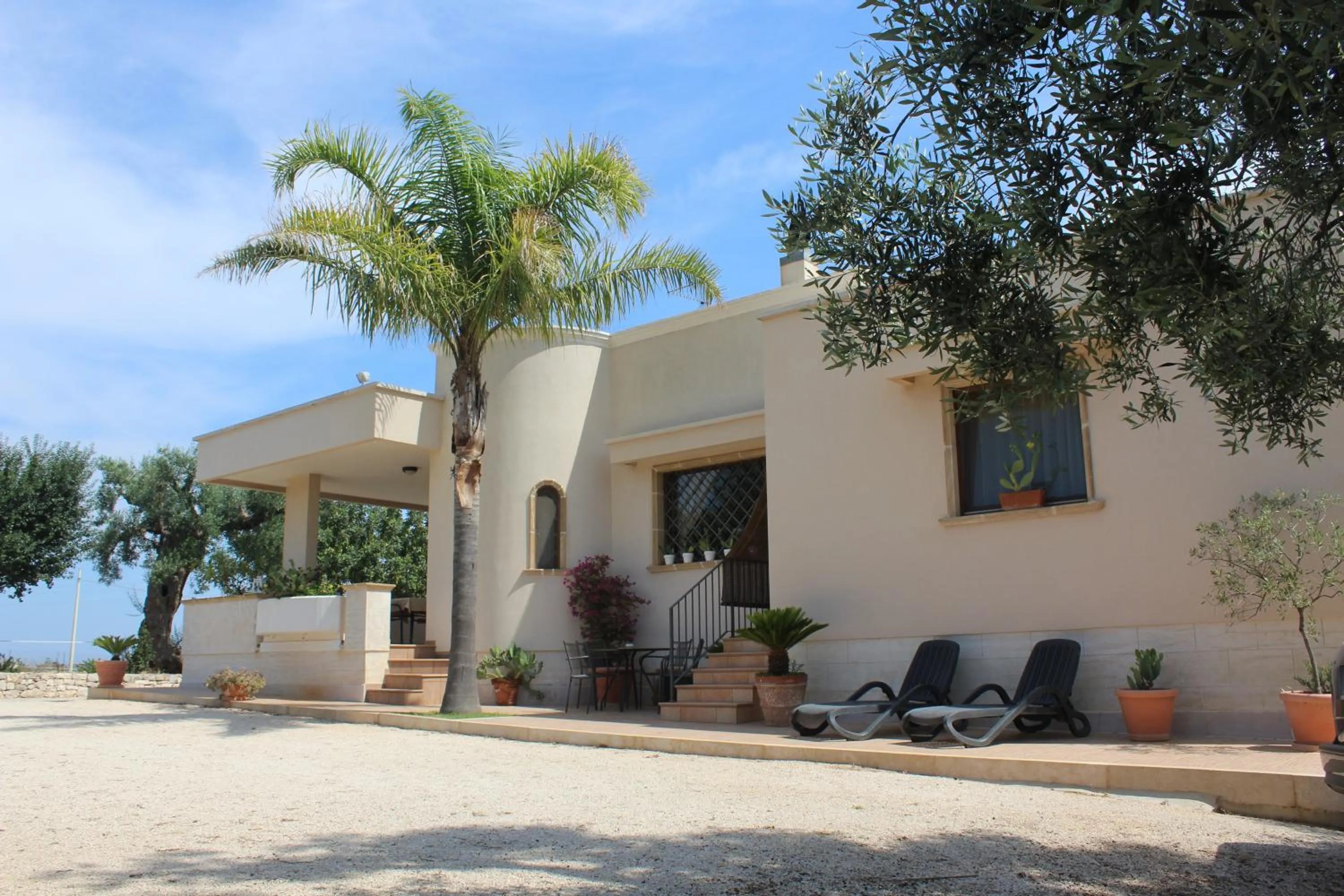 Property building in Villa Narducci