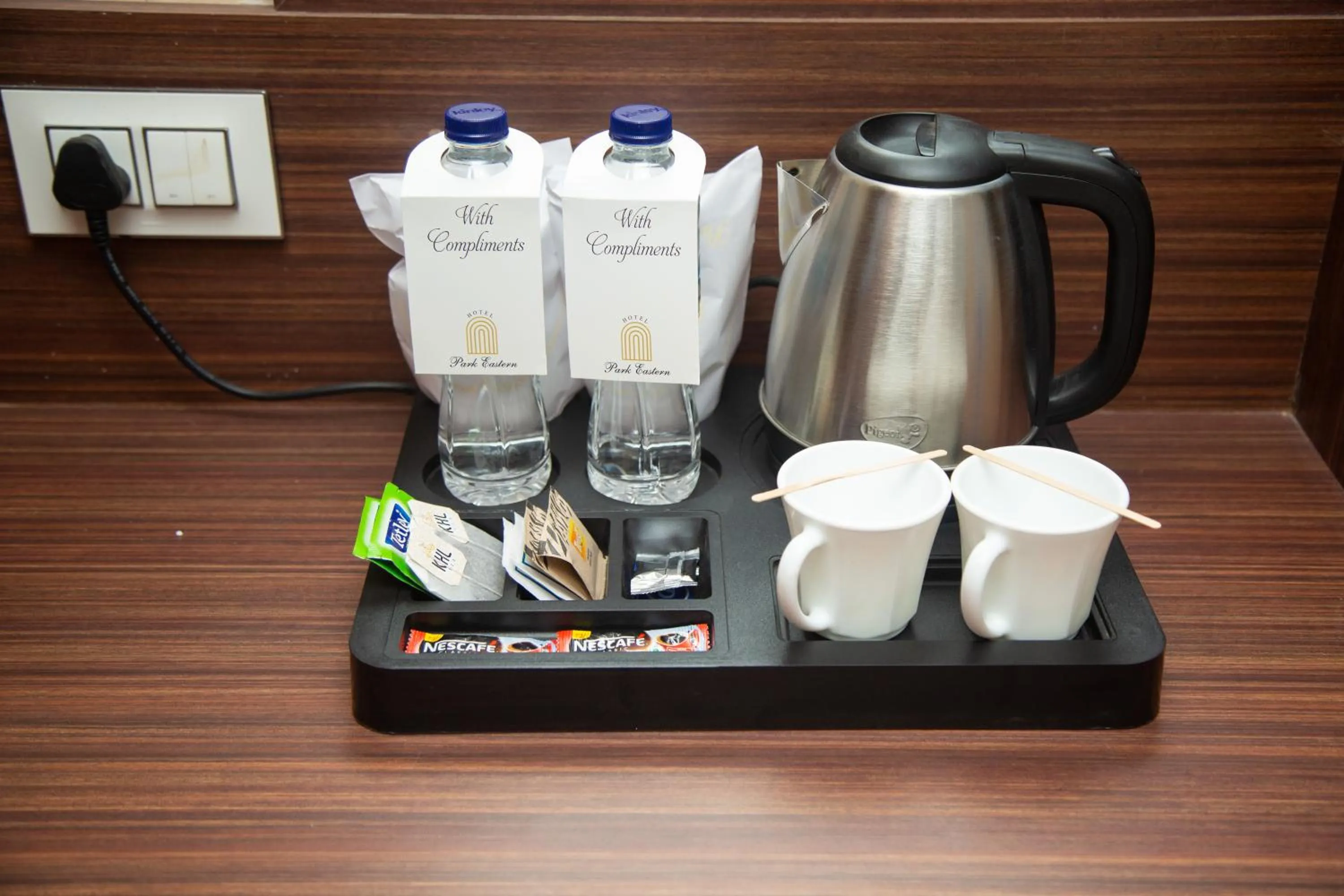 Coffee/tea facilities in Park Eastern Hotel