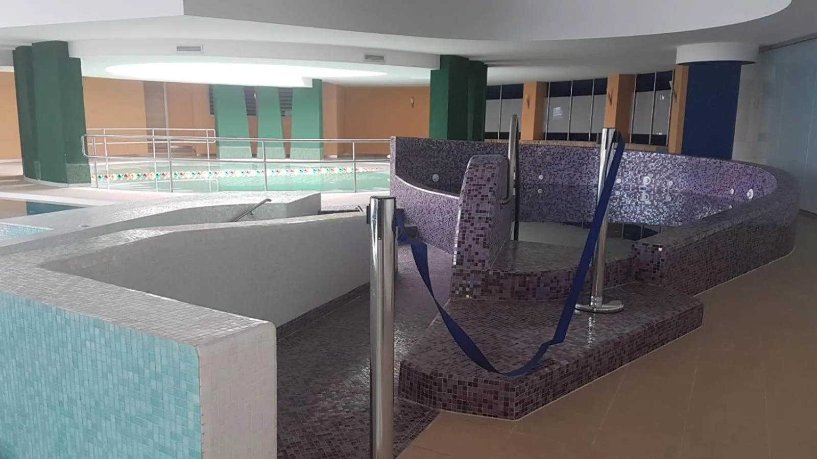Swimming pool in Bouganville Hill Resort & Wellness Space
