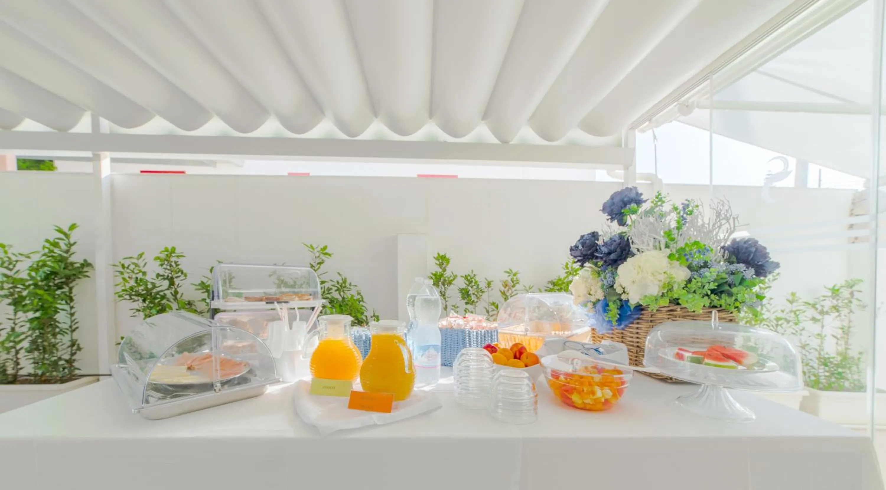 Buffet breakfast in Hotel Beach Salento