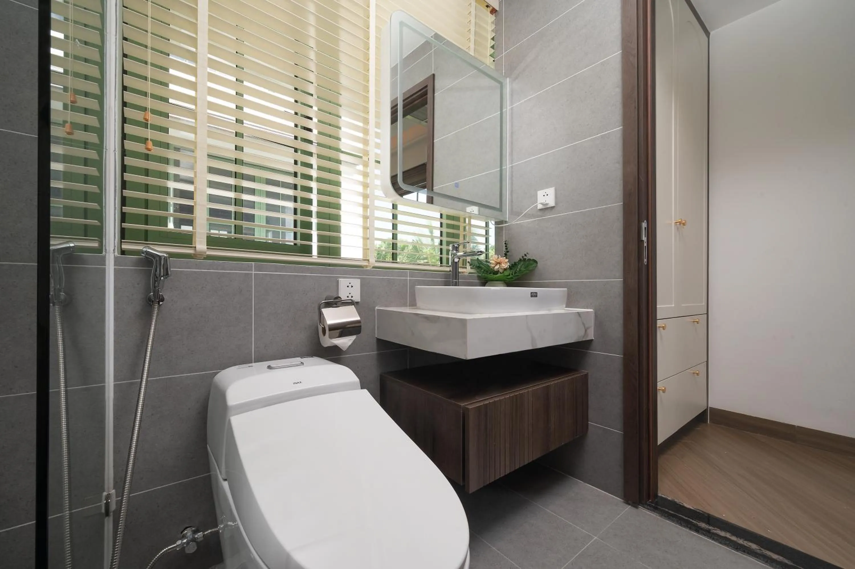 Shower in La isla Apartments & Villas - Sea View & Fireworks Phu Quoc