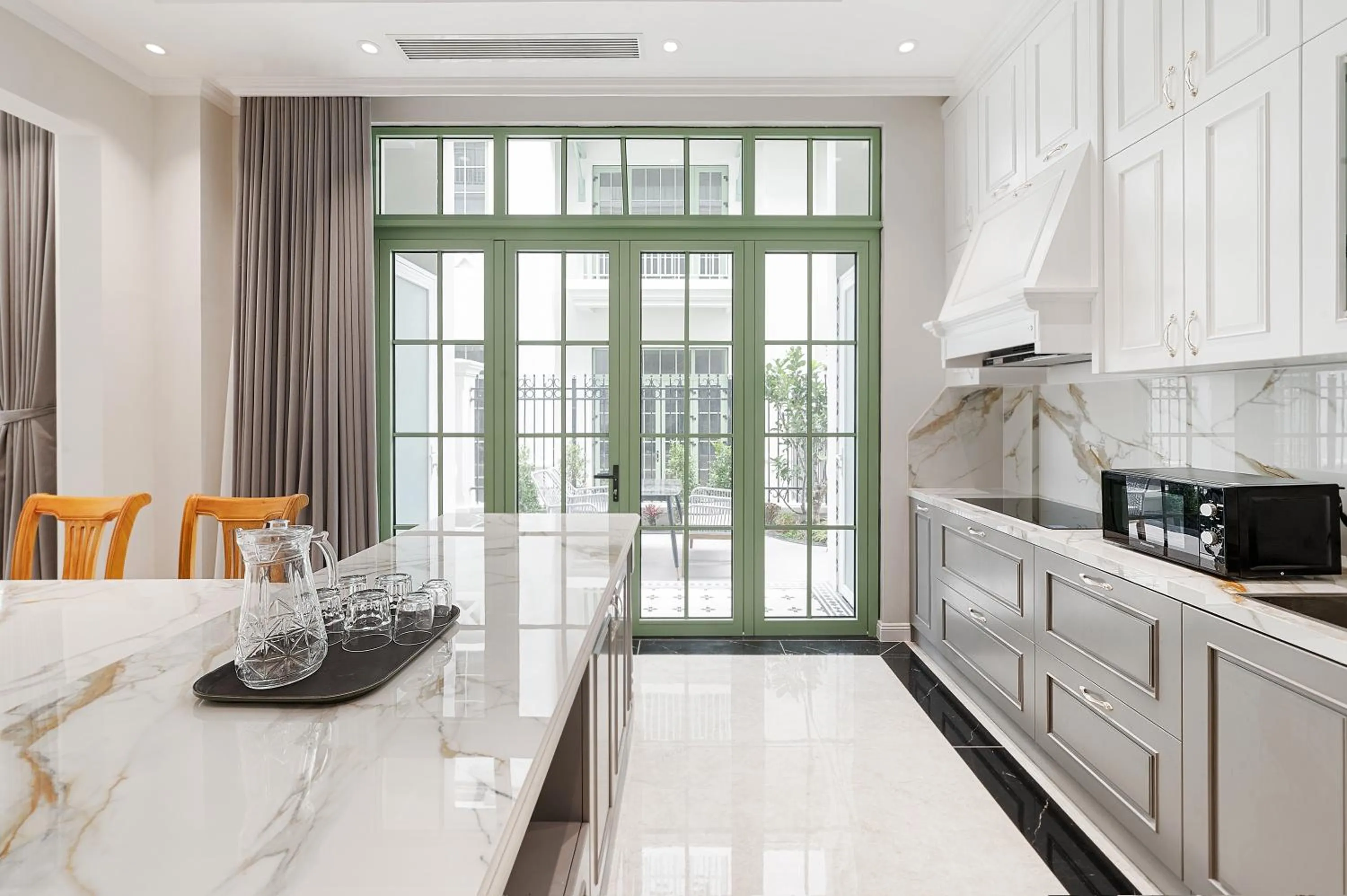 stove in La isla Apartments & Villas - Sea View & Fireworks Phu Quoc