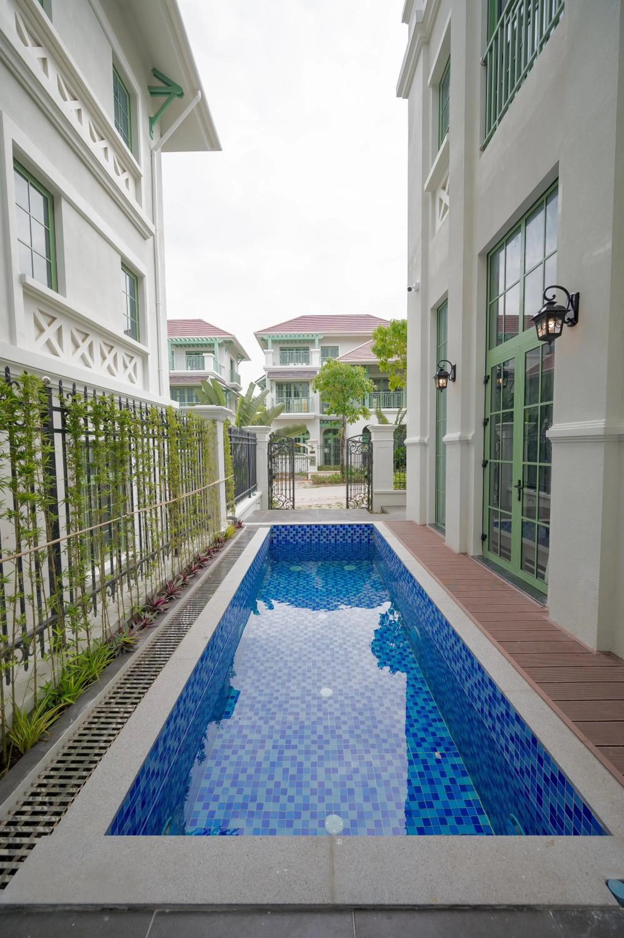 Swimming pool in La isla Apartments & Villas - Sea View & Fireworks Phu Quoc