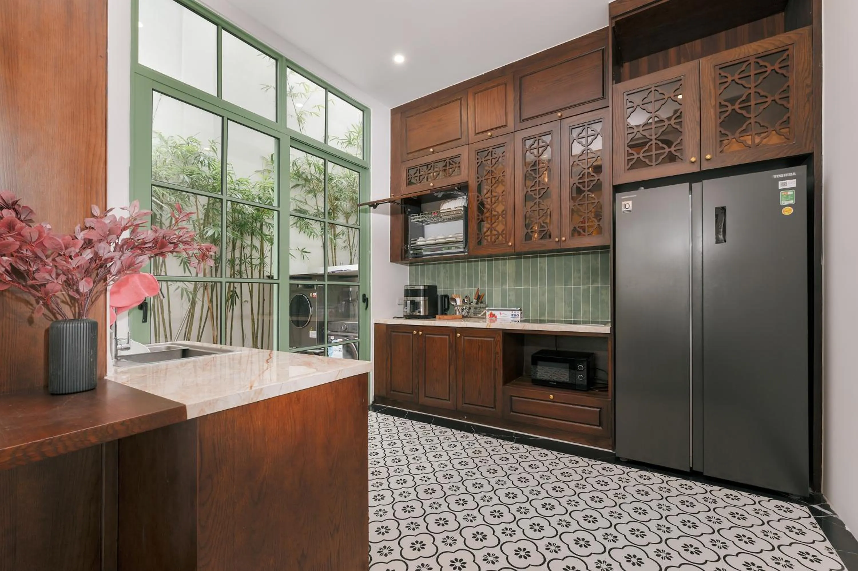 Kitchen or kitchenette in La isla Apartments & Villas - Sea View & Fireworks Phu Quoc