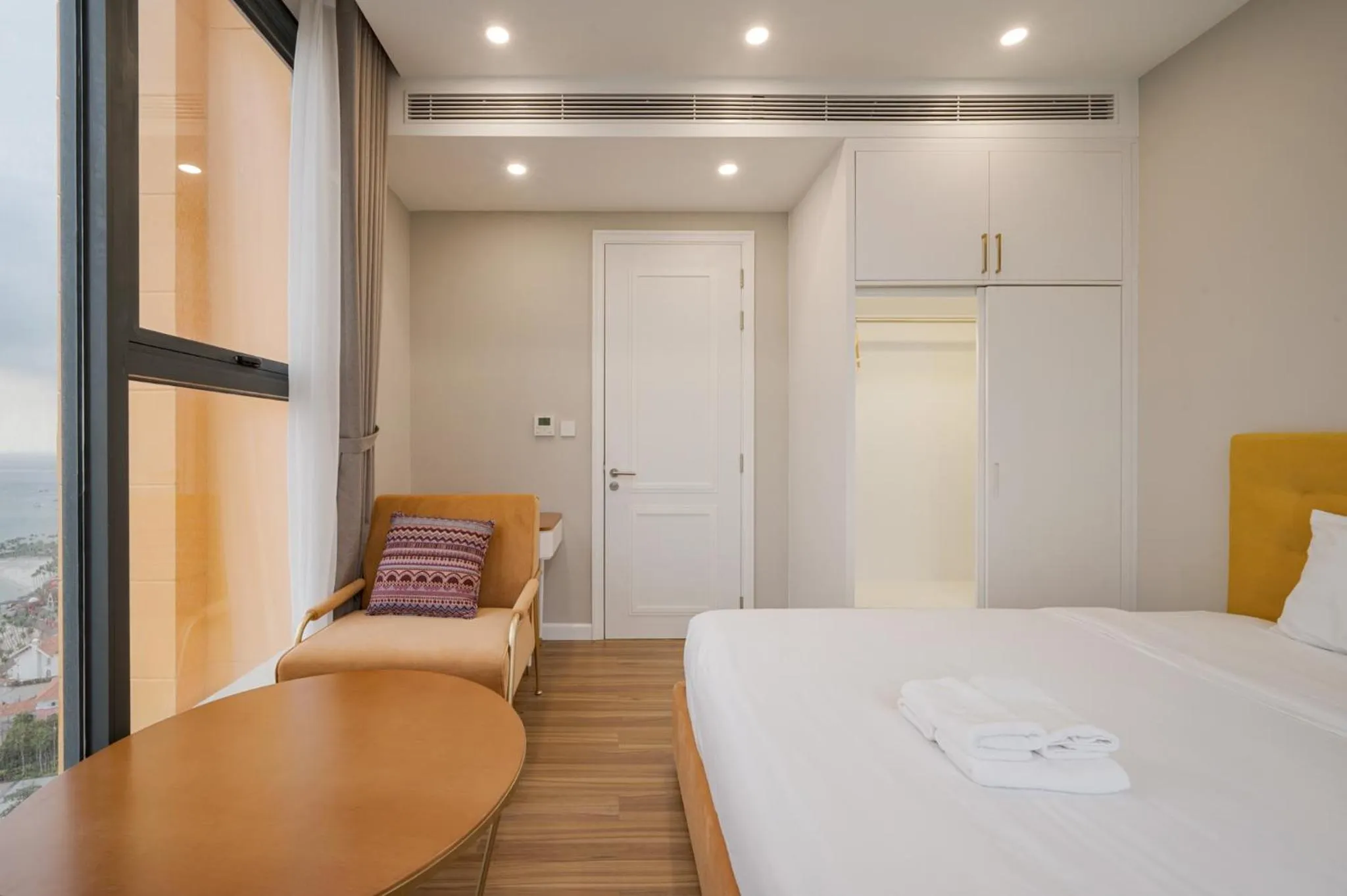 Bedroom, Bed in La isla Apartments & Villas - Sea View & Fireworks Phu Quoc