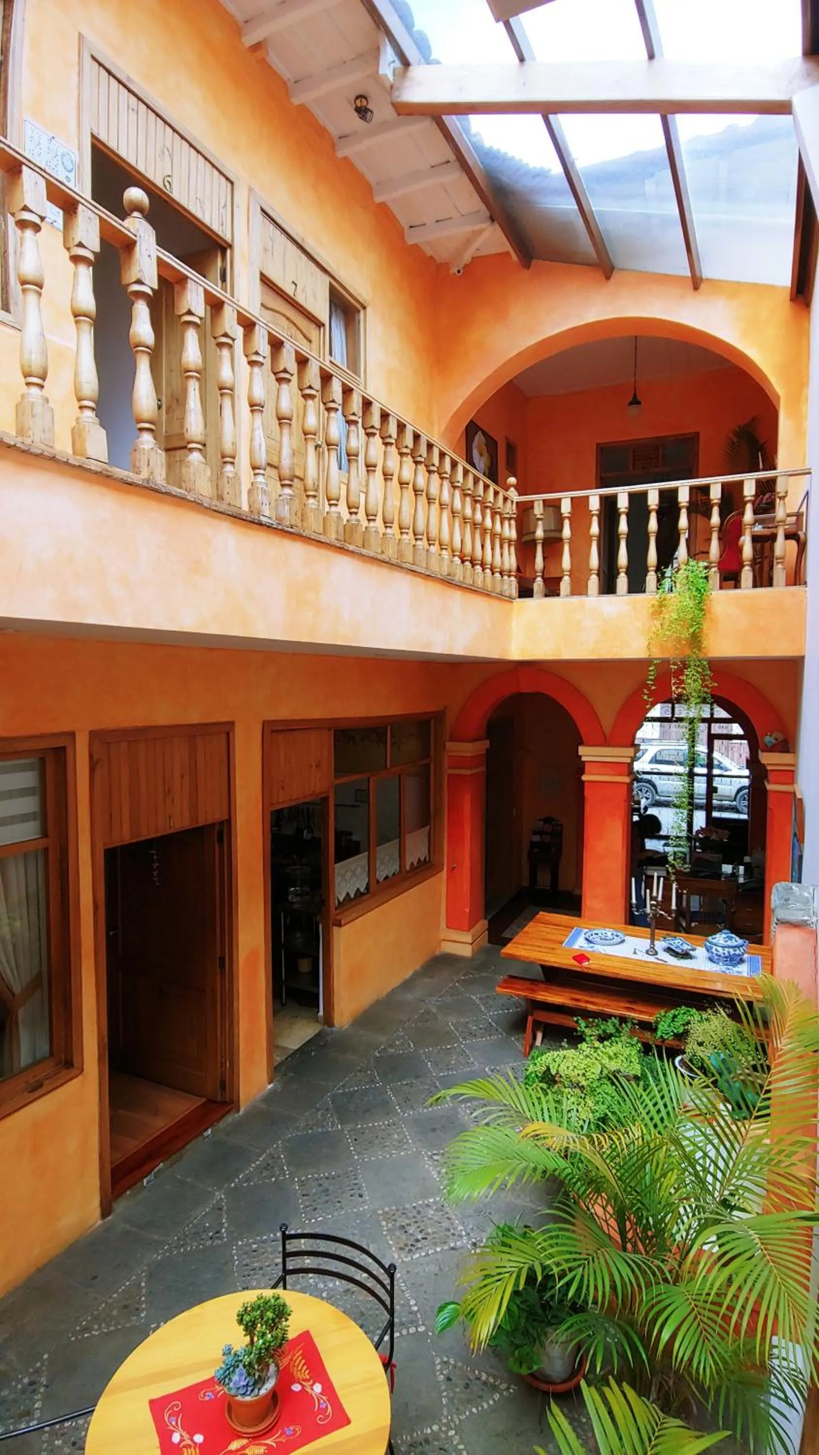 Patio in Hotel Boutique Casa Montalvo Cuenca