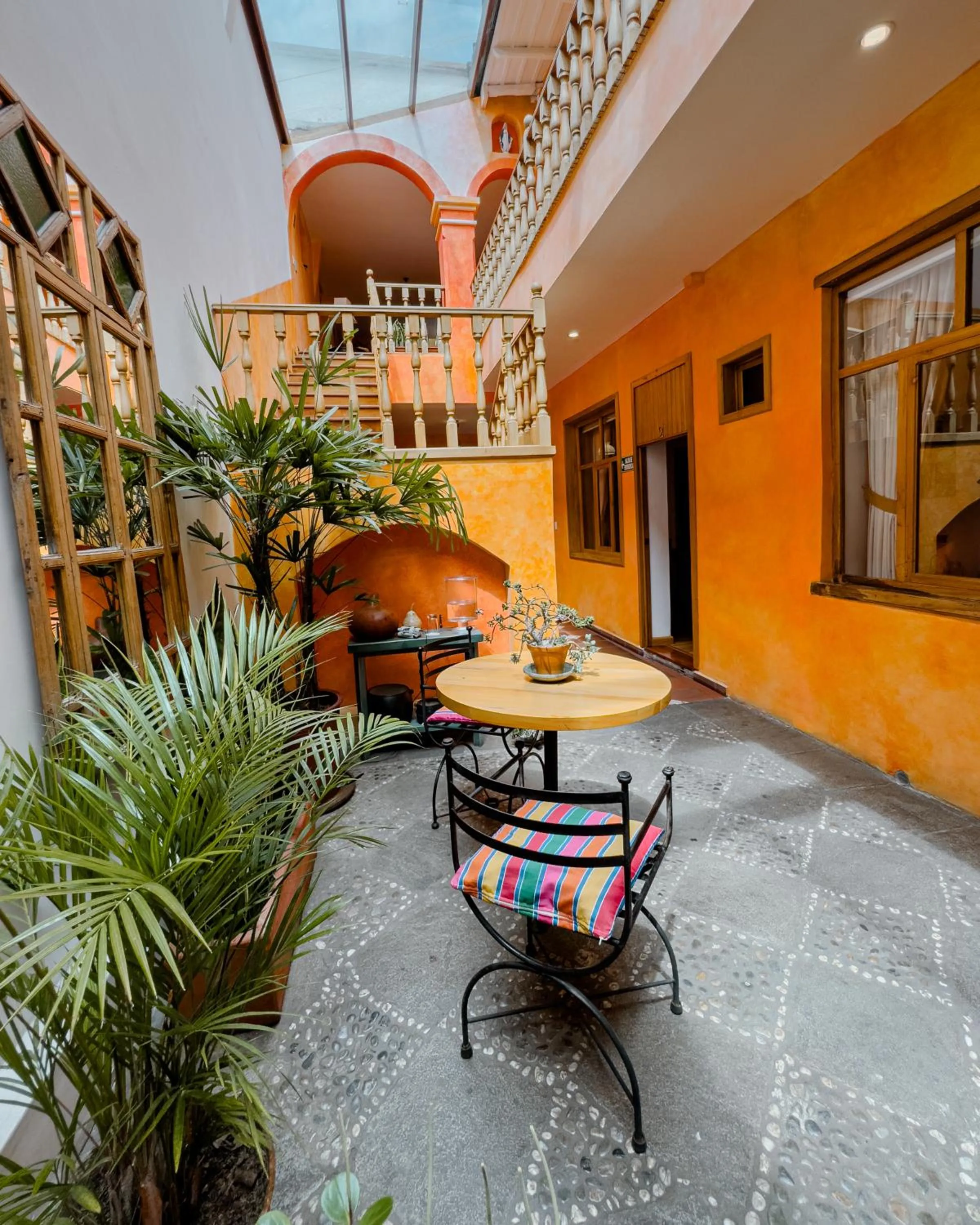 Patio in Hotel Boutique Casa Montalvo Cuenca