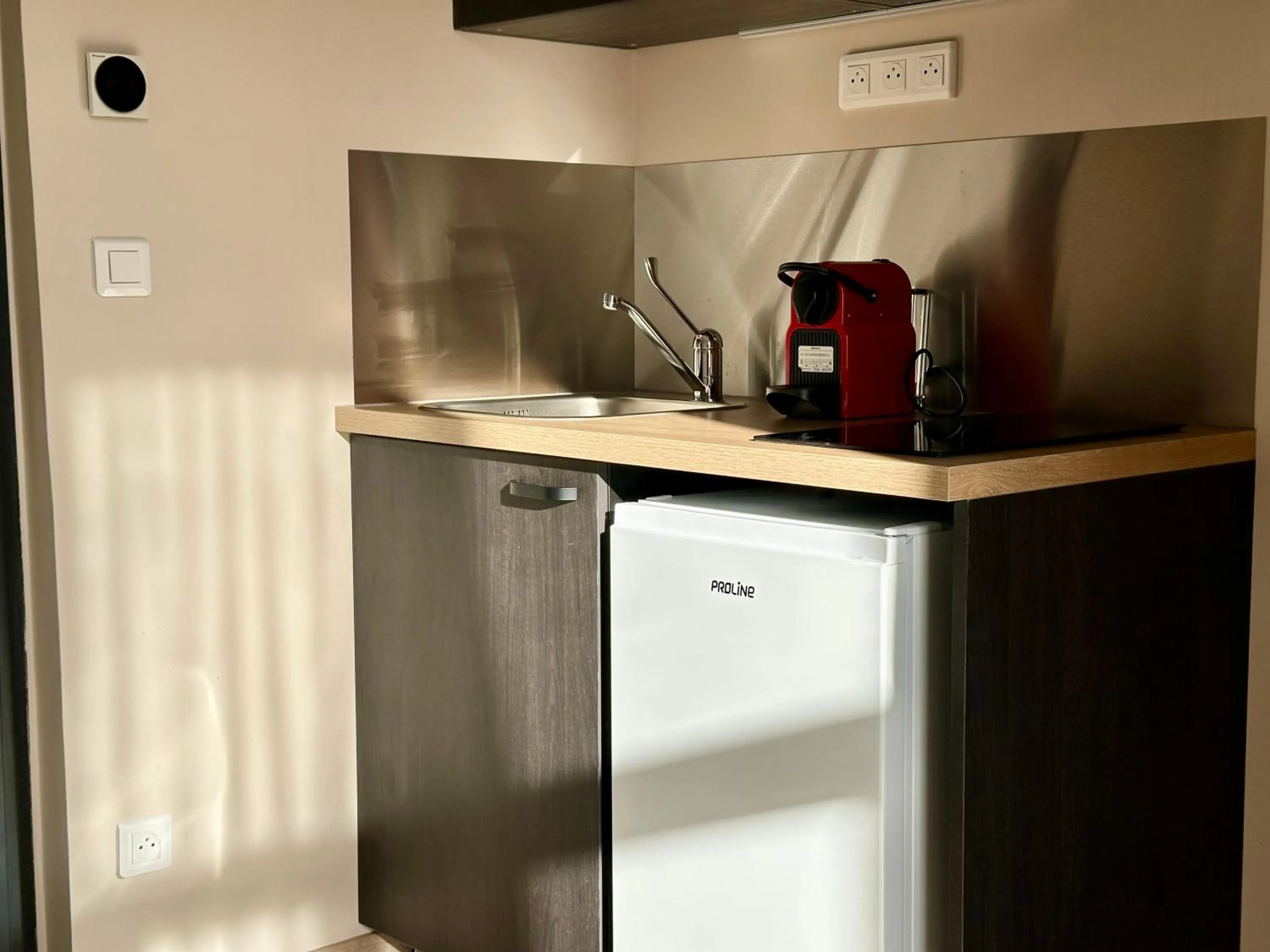 kitchen in Smartappart Niort