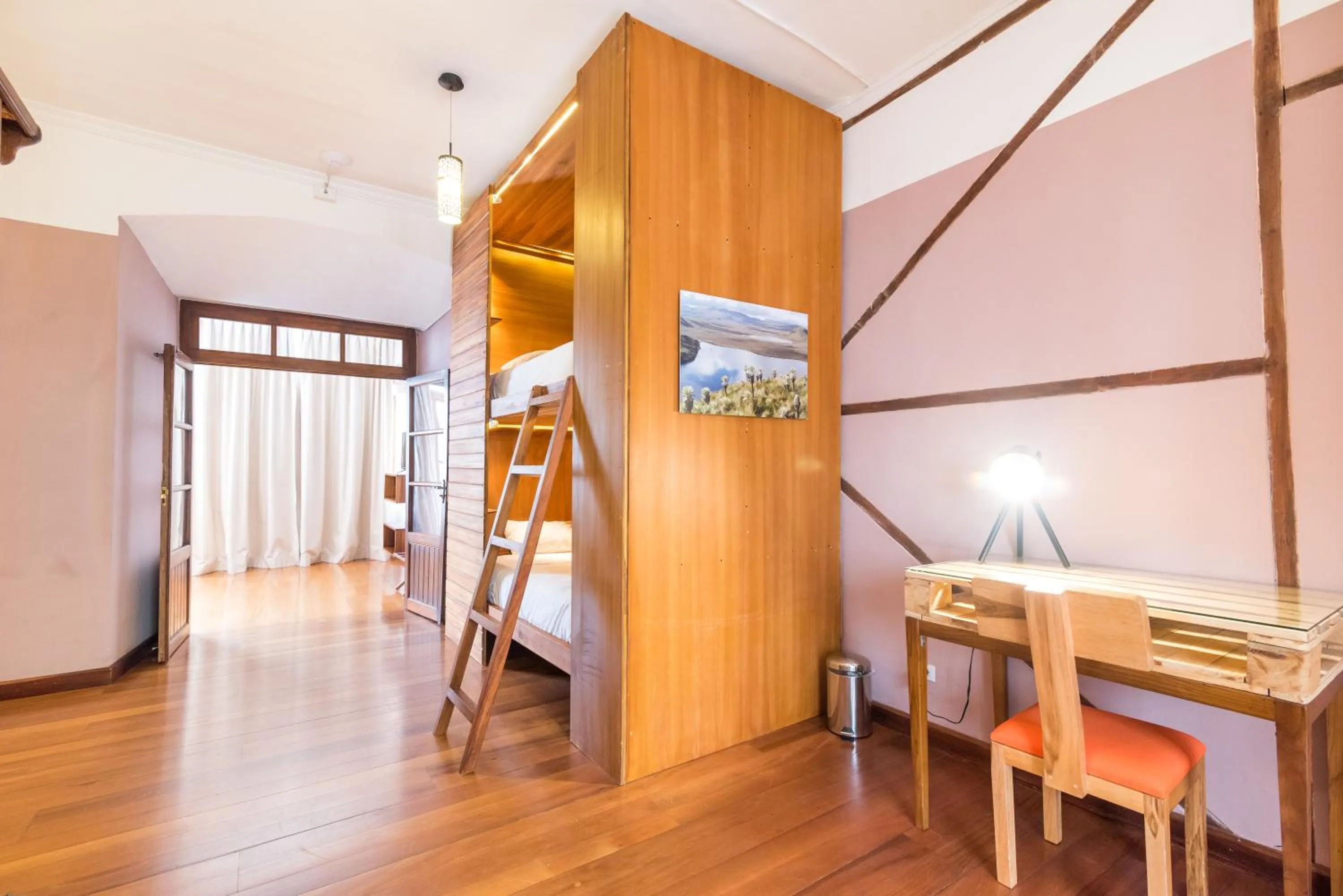 Luxury Quadruple Room in Viajero Quito Hostel