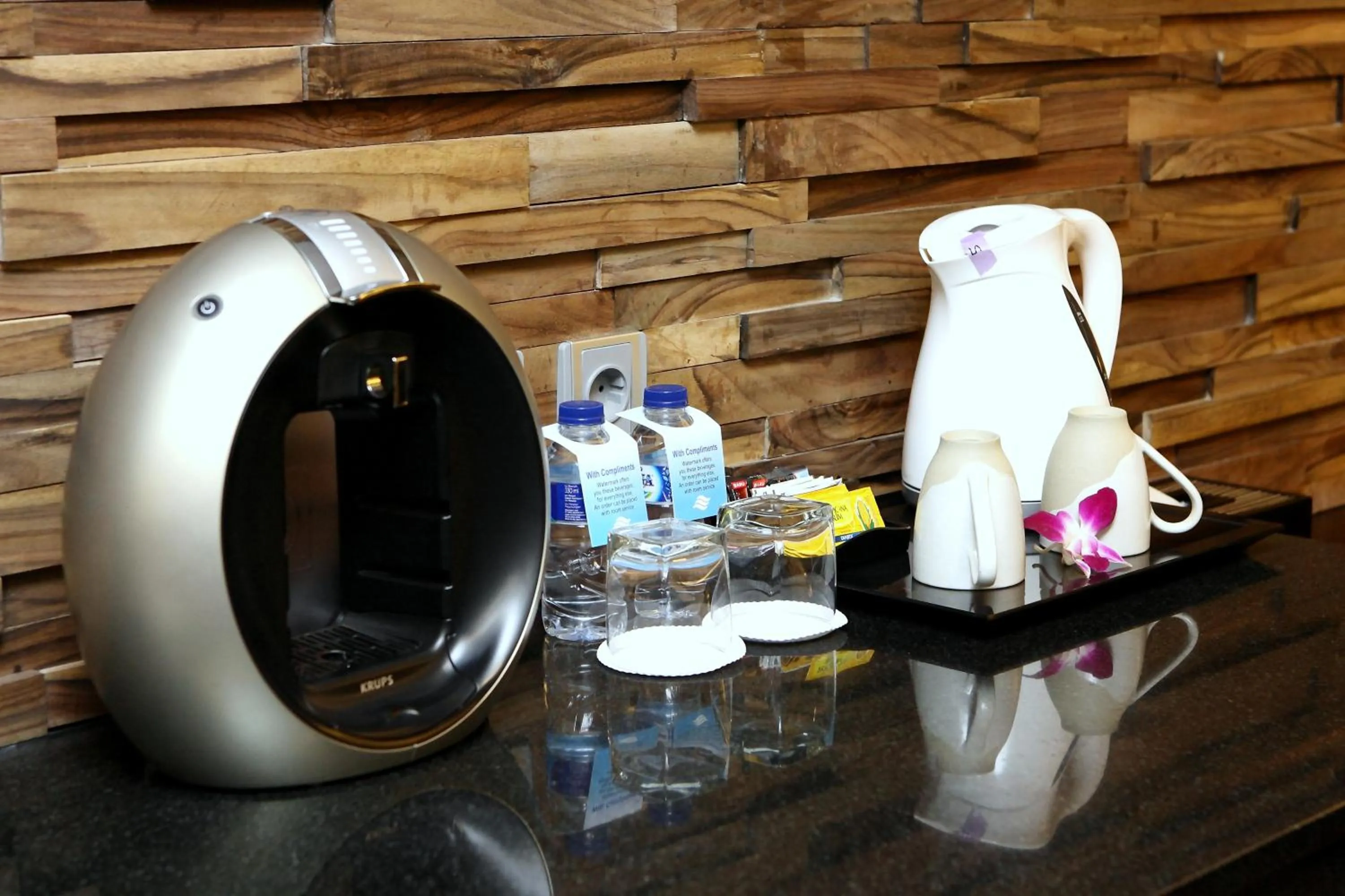 Coffee/tea facilities in Watermark Hotel & Spa Bali