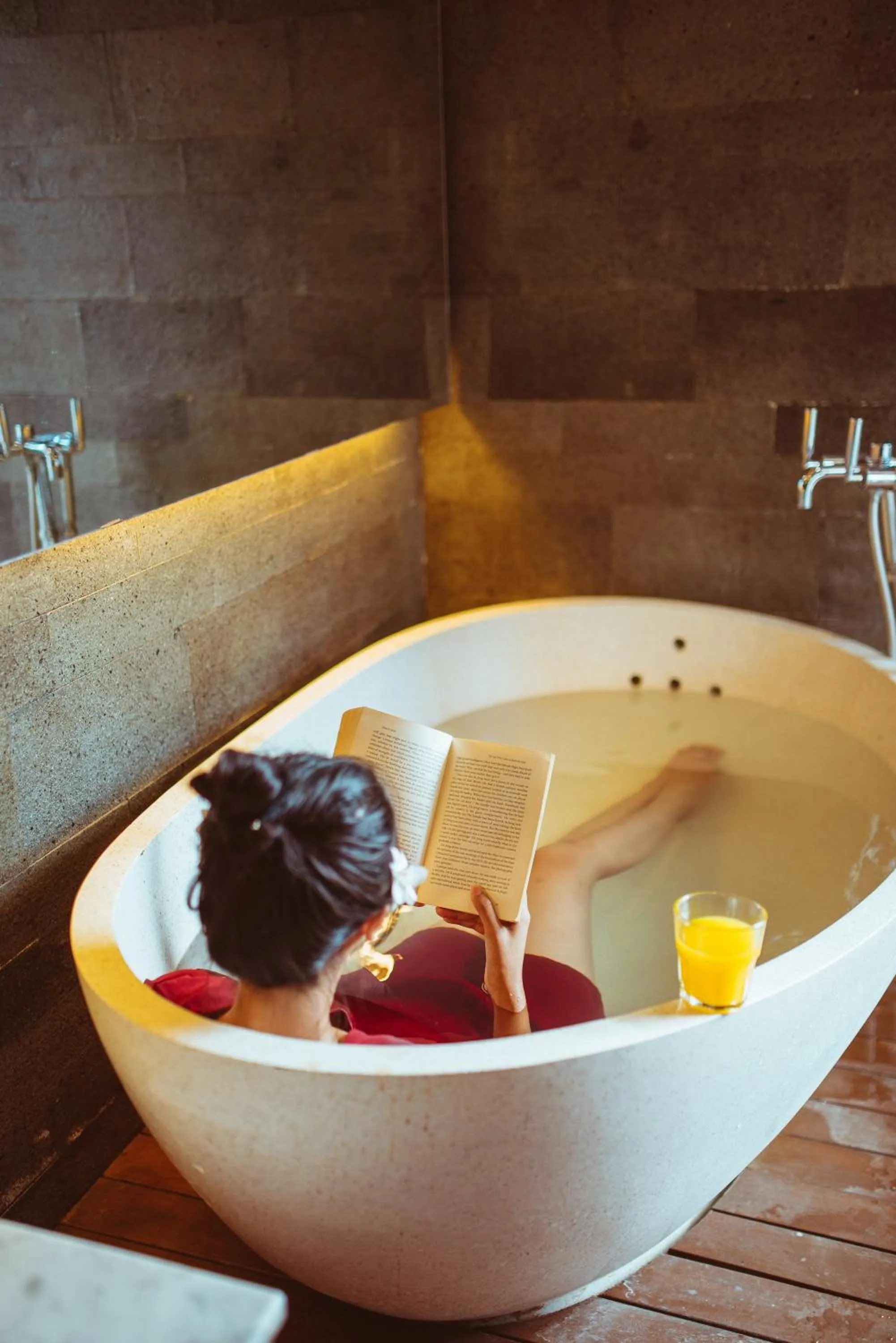 Bath in Watermark Hotel & Spa Bali