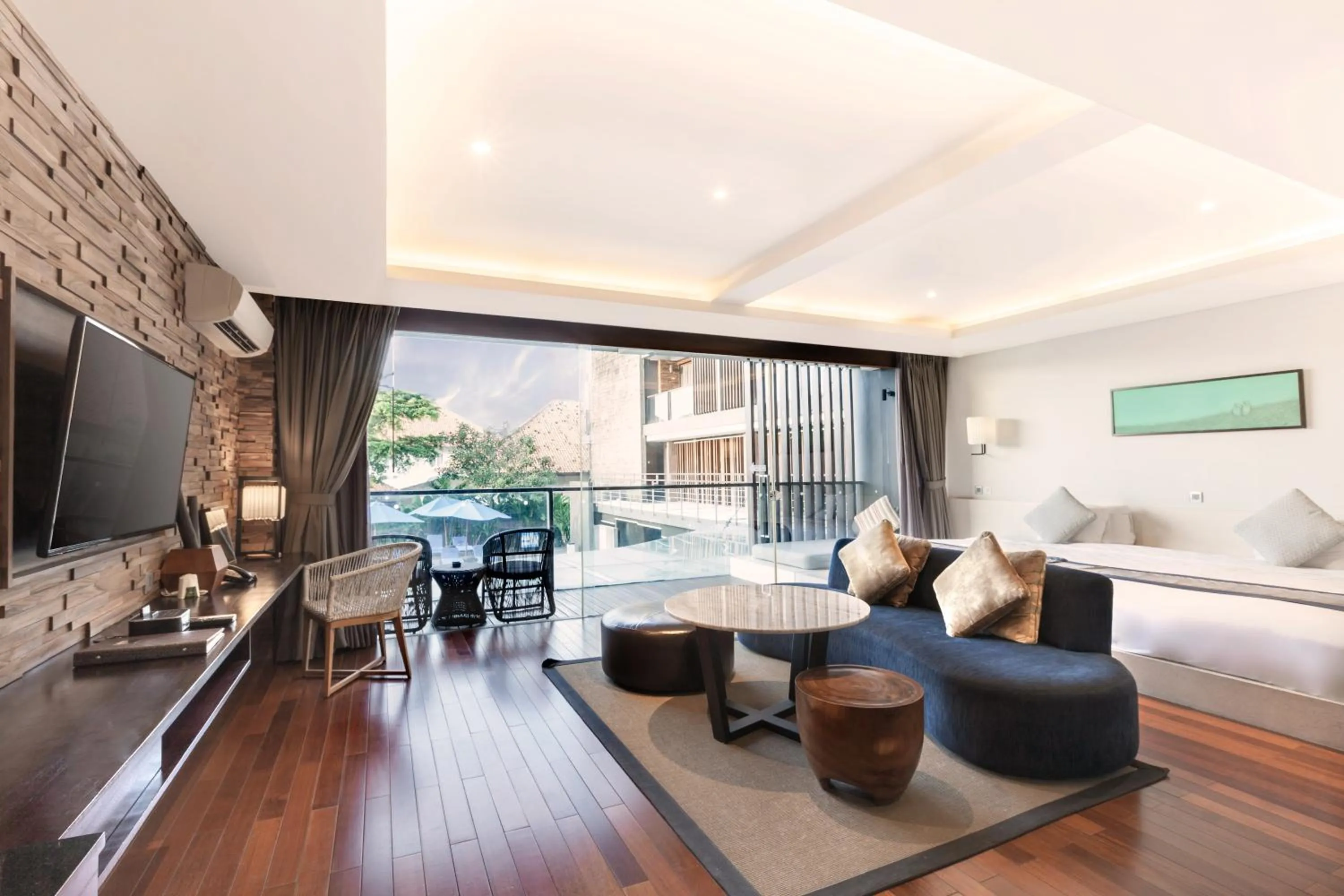 Bed in Watermark Hotel & Spa Bali