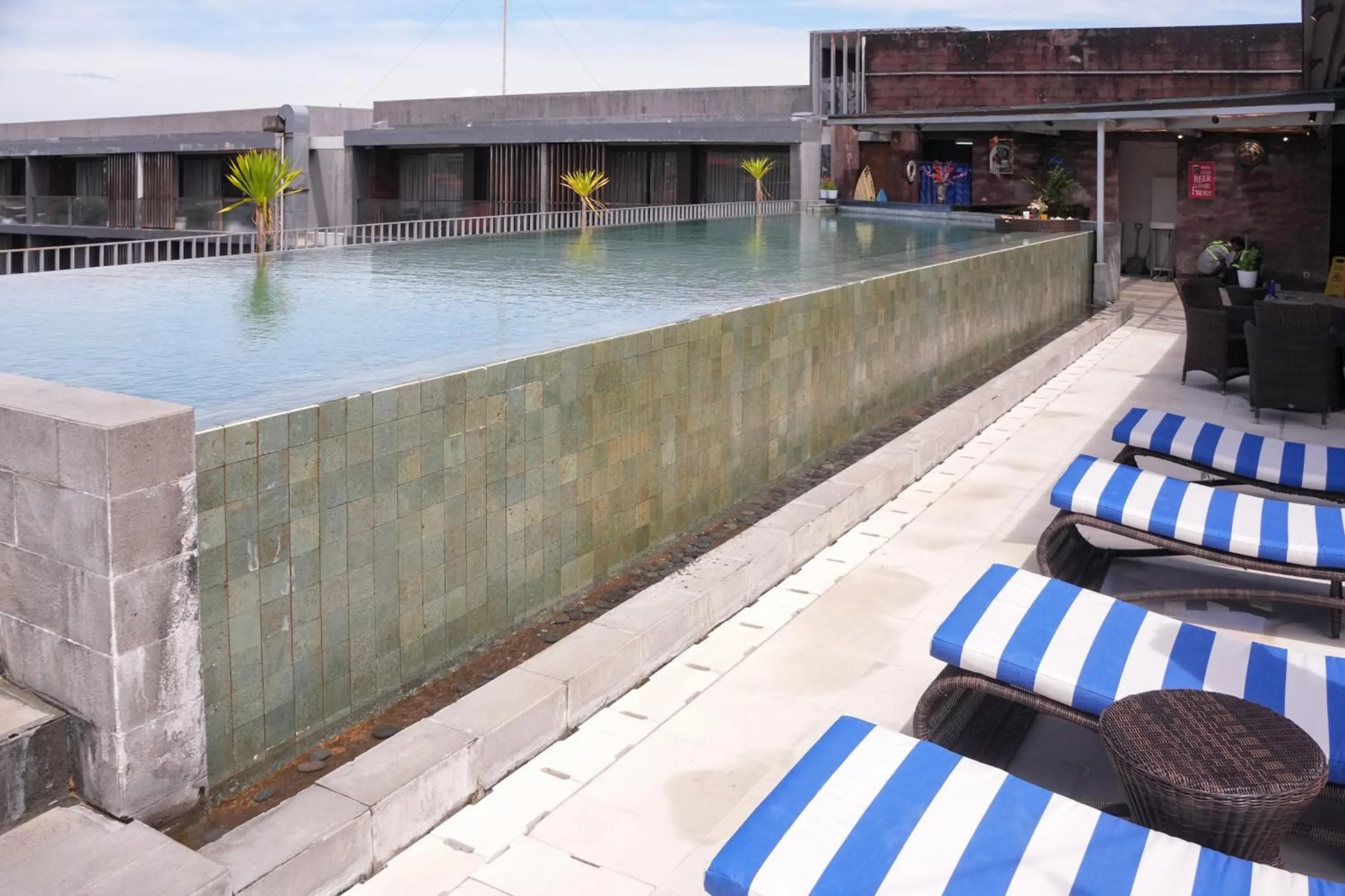 Swimming pool in Watermark Hotel & Spa Bali