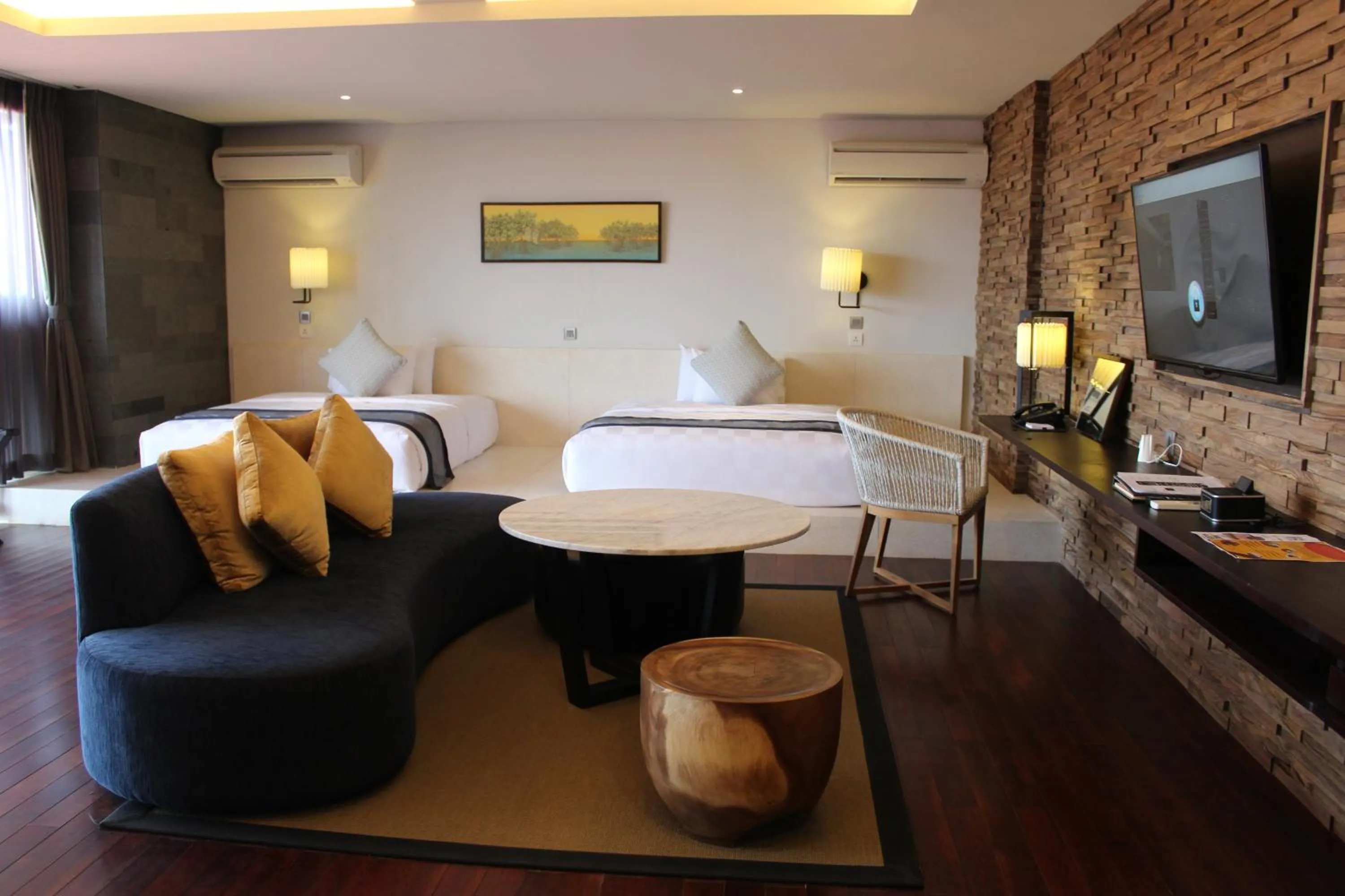 Bed in Watermark Hotel & Spa Bali