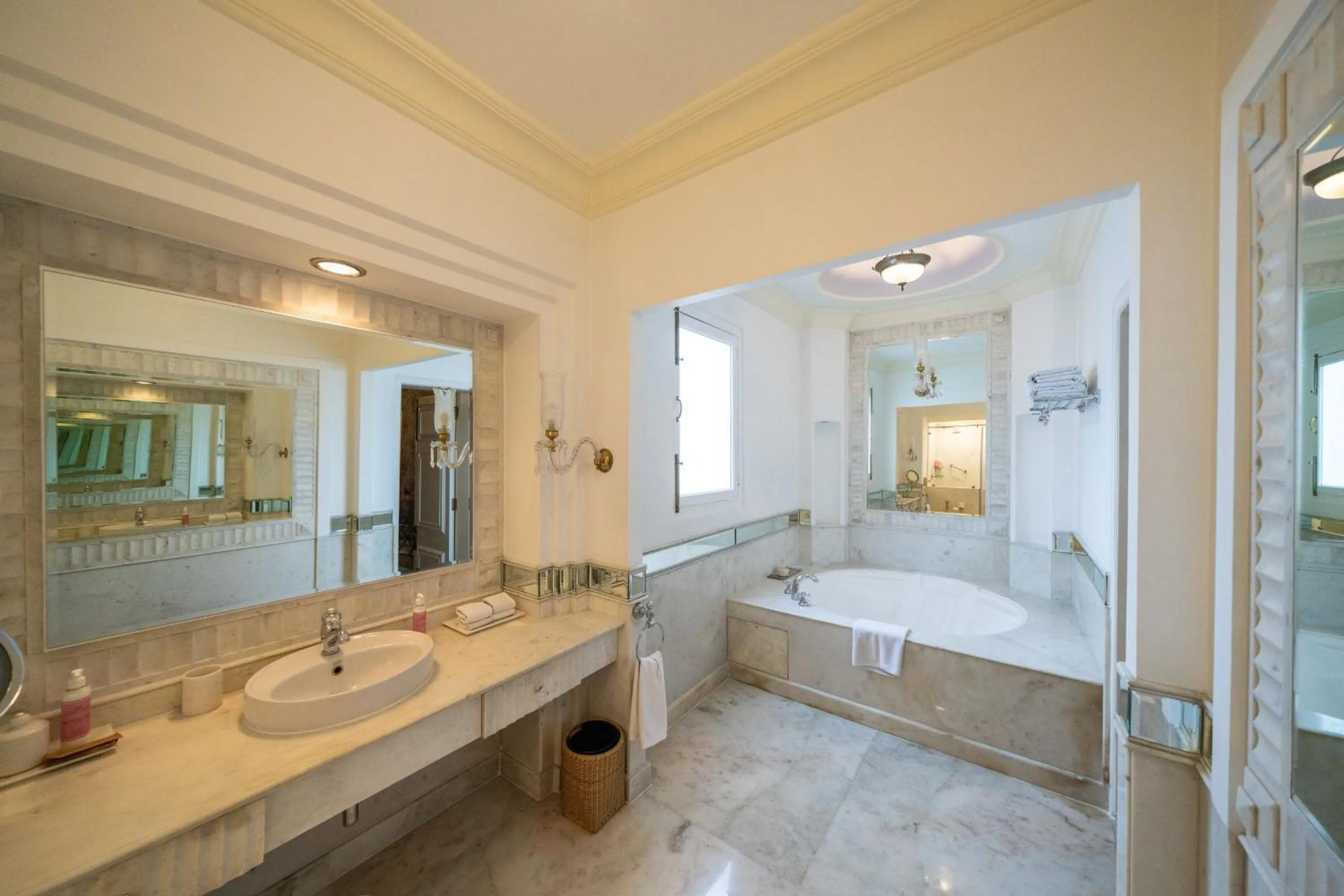 Bathroom in Rajmahal Palace RAAS