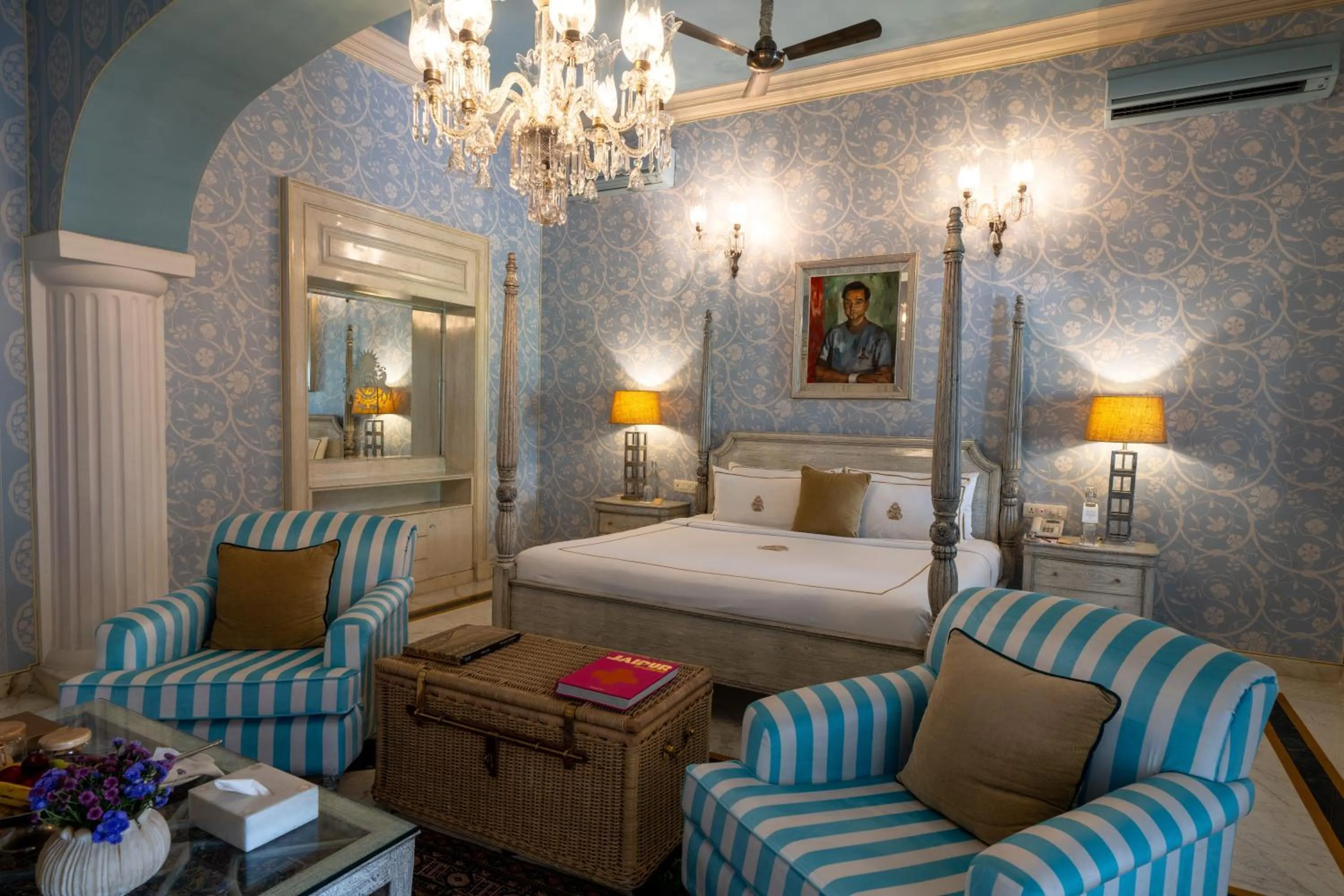 Bedroom, Bed in Rajmahal Palace RAAS