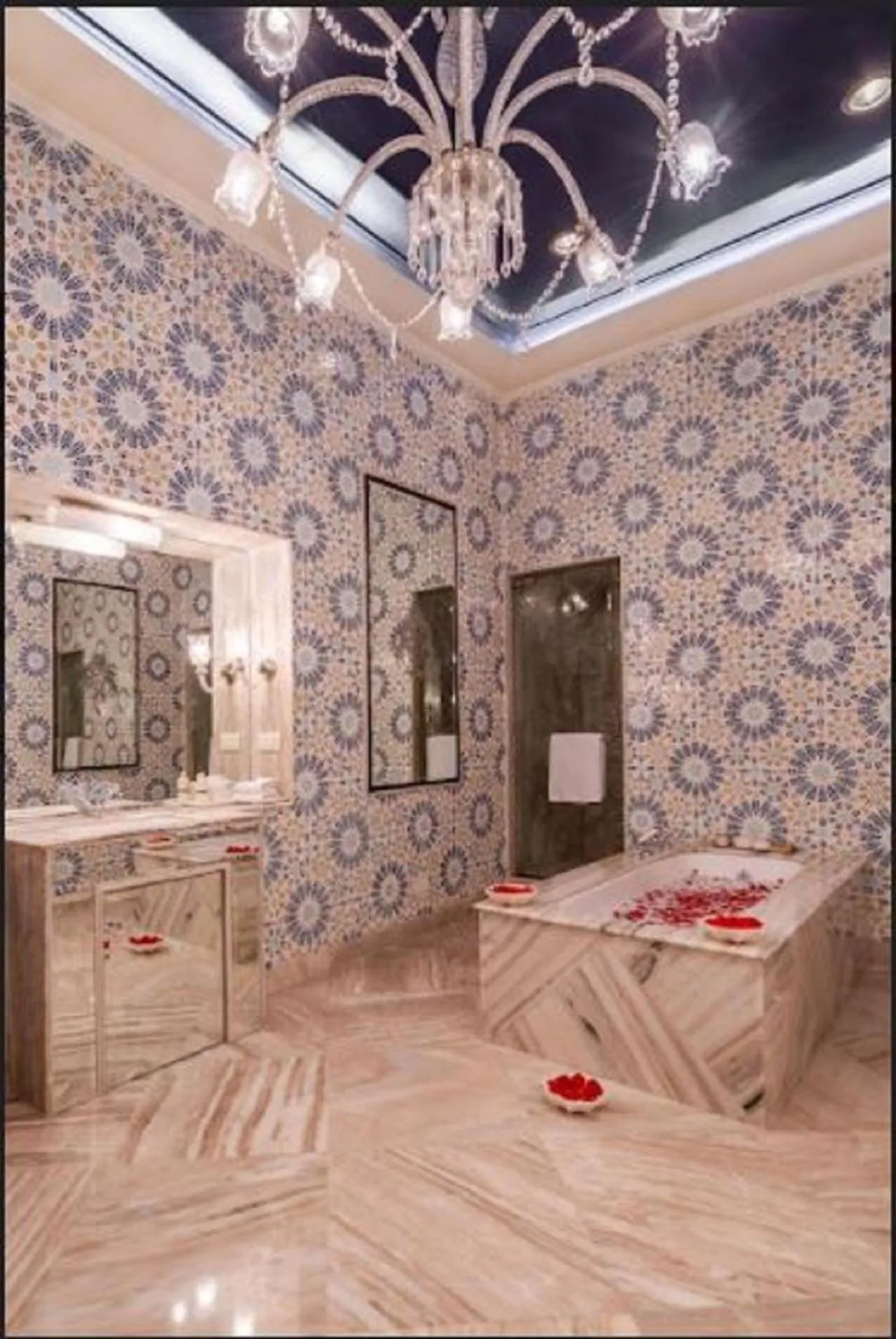 Bathroom in Rajmahal Palace RAAS