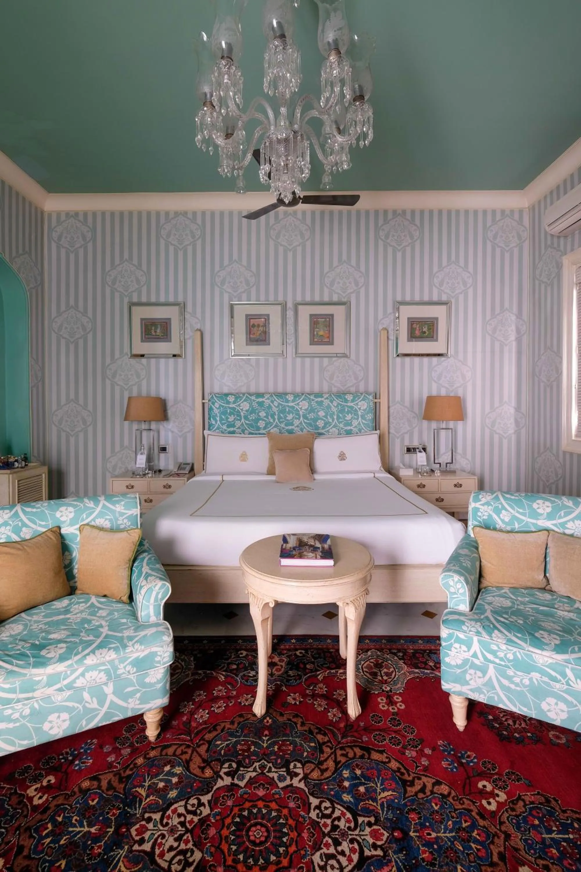 Bedroom, Bed in Rajmahal Palace RAAS