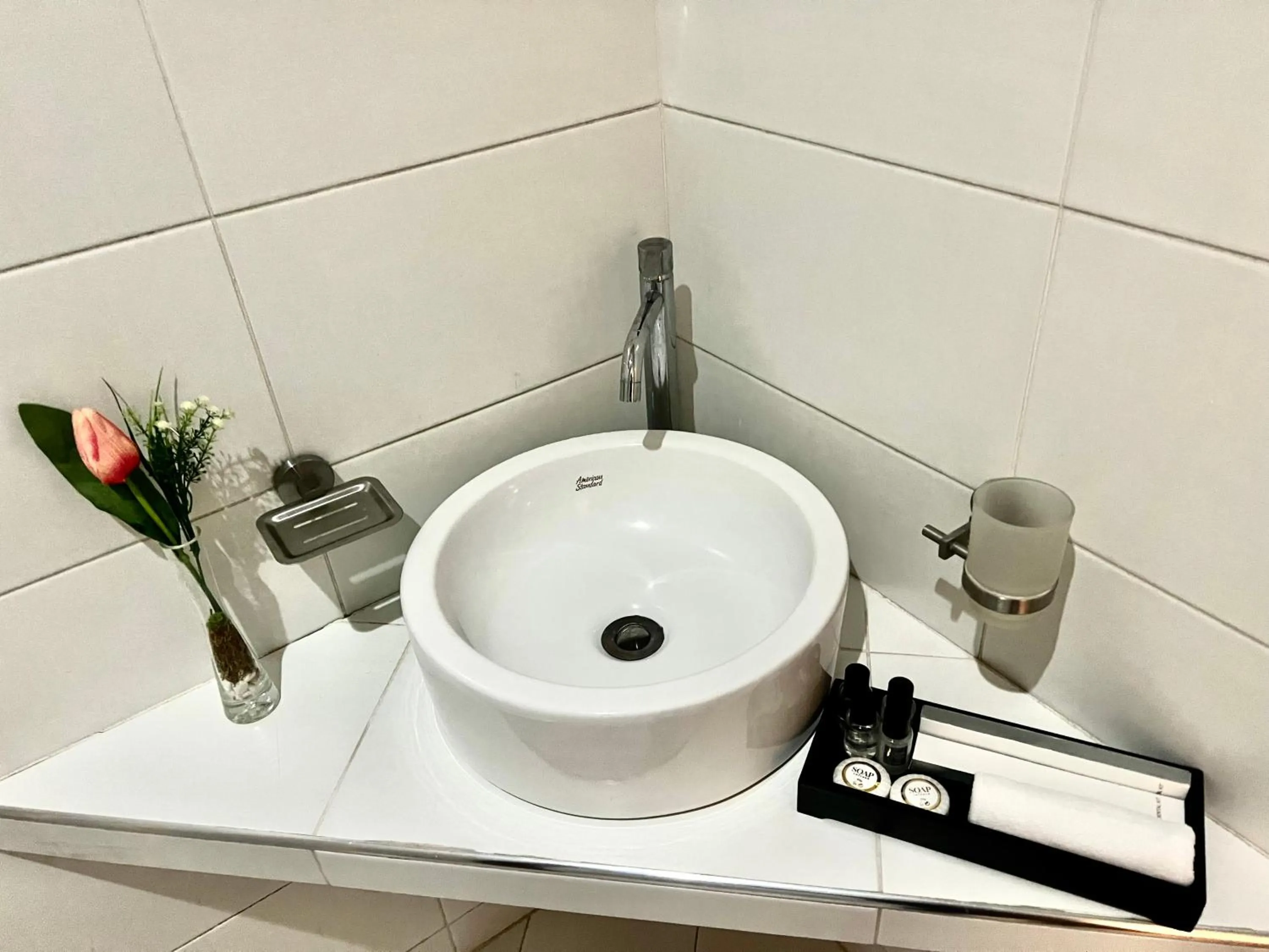 Bathroom in La Casa Bianca