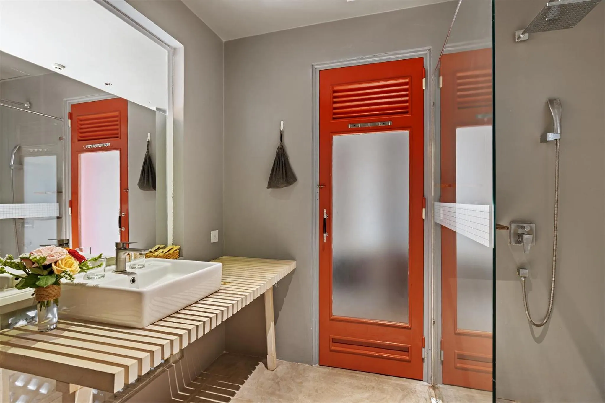 Shower in Goda Boutique Hotel