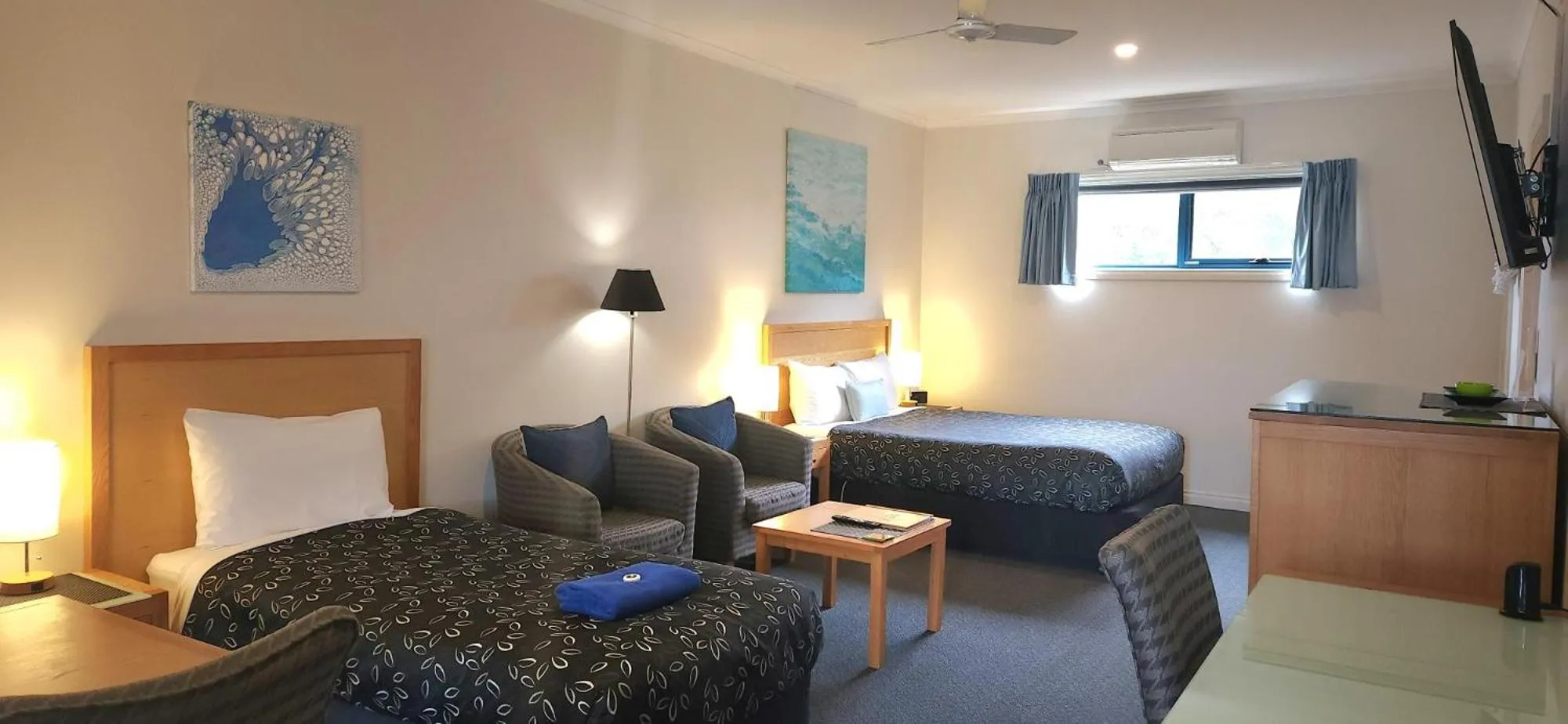 Living room in Motel On A'Beckett