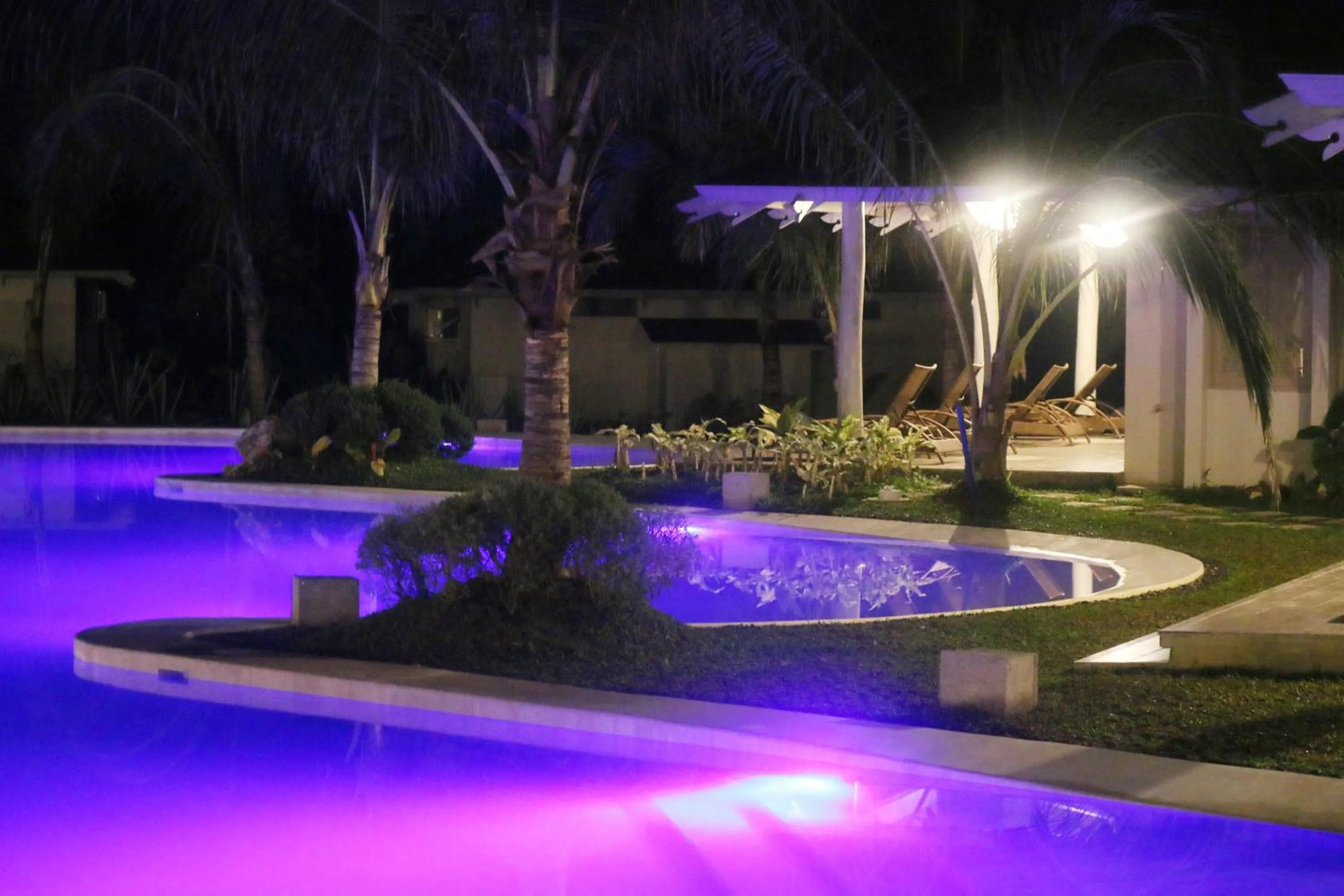 Pool view in Bohol Shores