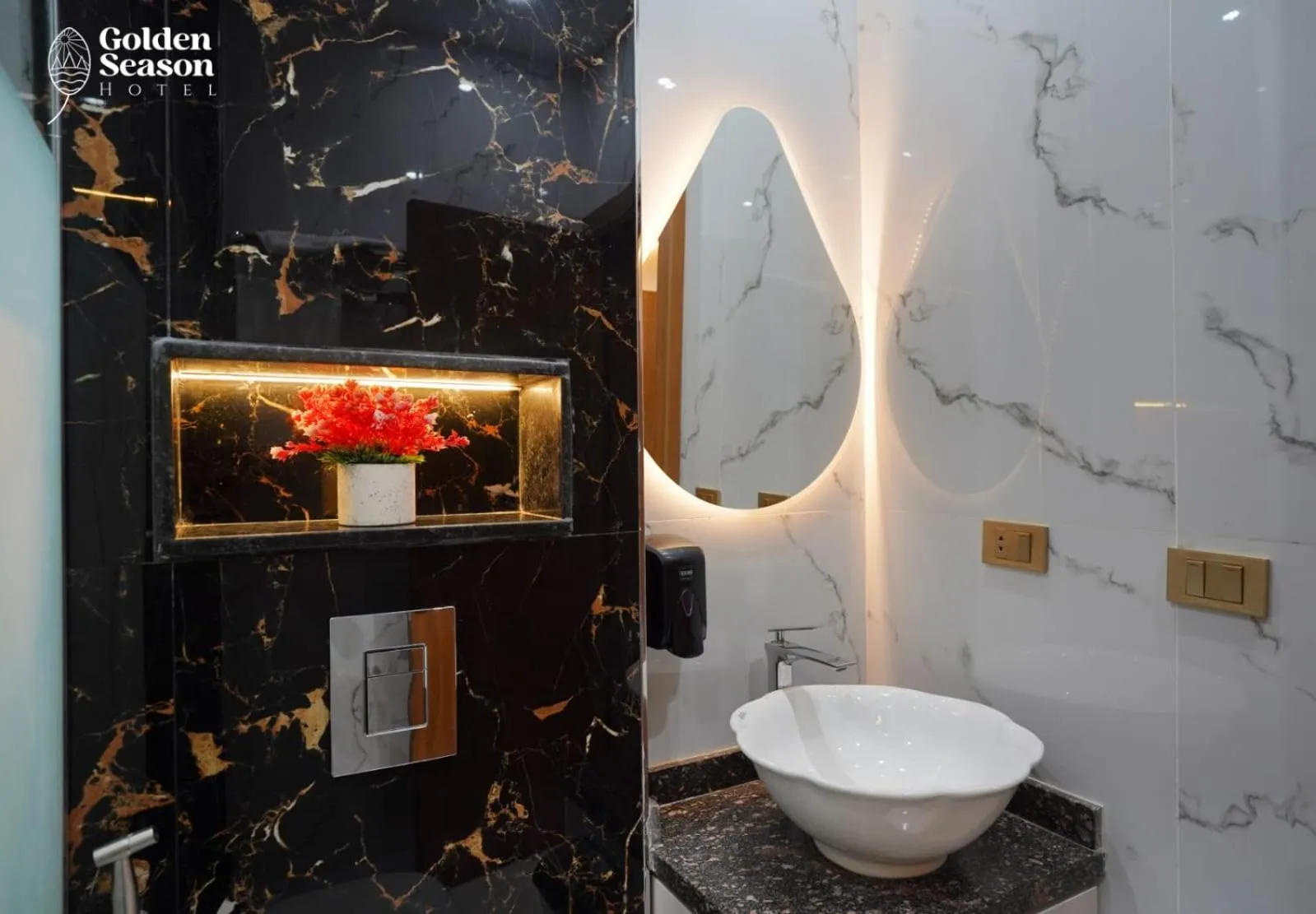 Bathroom in Golden Season Hotel