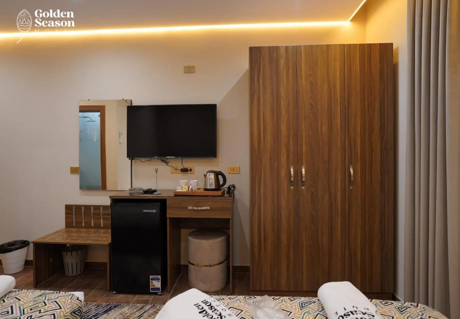 Bed in Golden Season Hotel